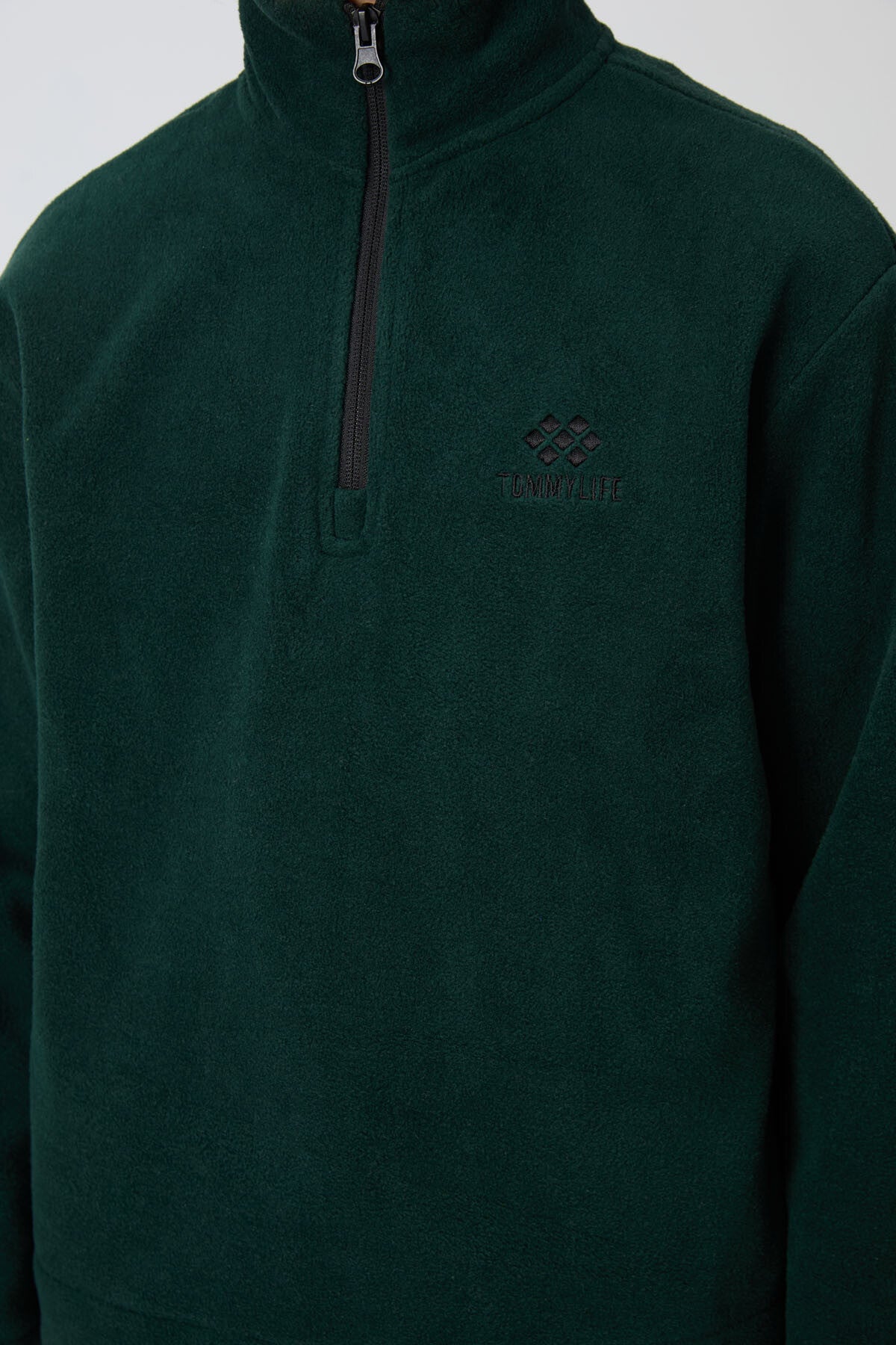 Çam Yeşil Kalın Yumuşak Dokulu Standart Fit Nakışlı Polar Erkek Çocuk Sweatshirt - 11221