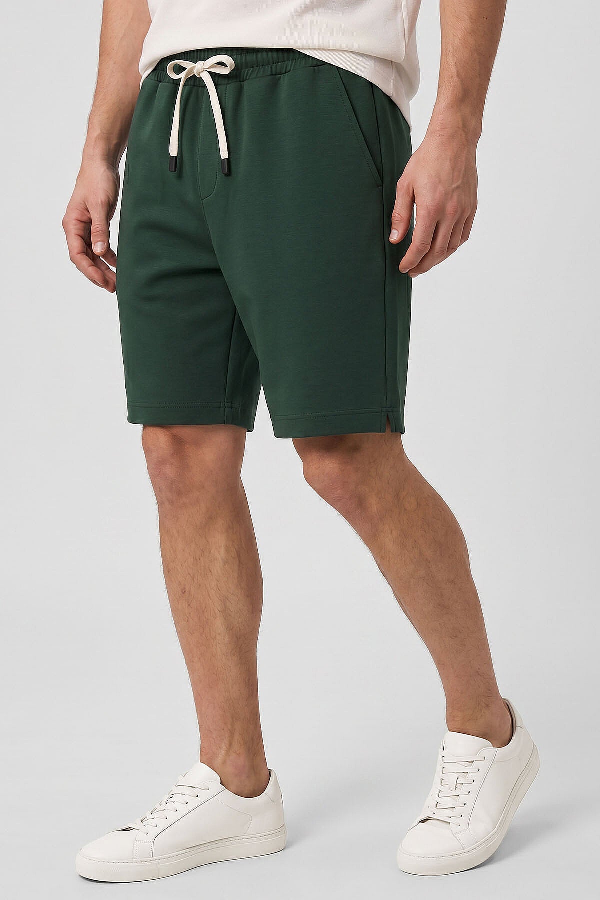 Çam Yeşil Standart Fit Basic Arka Cepli Erkek Şort - 81314