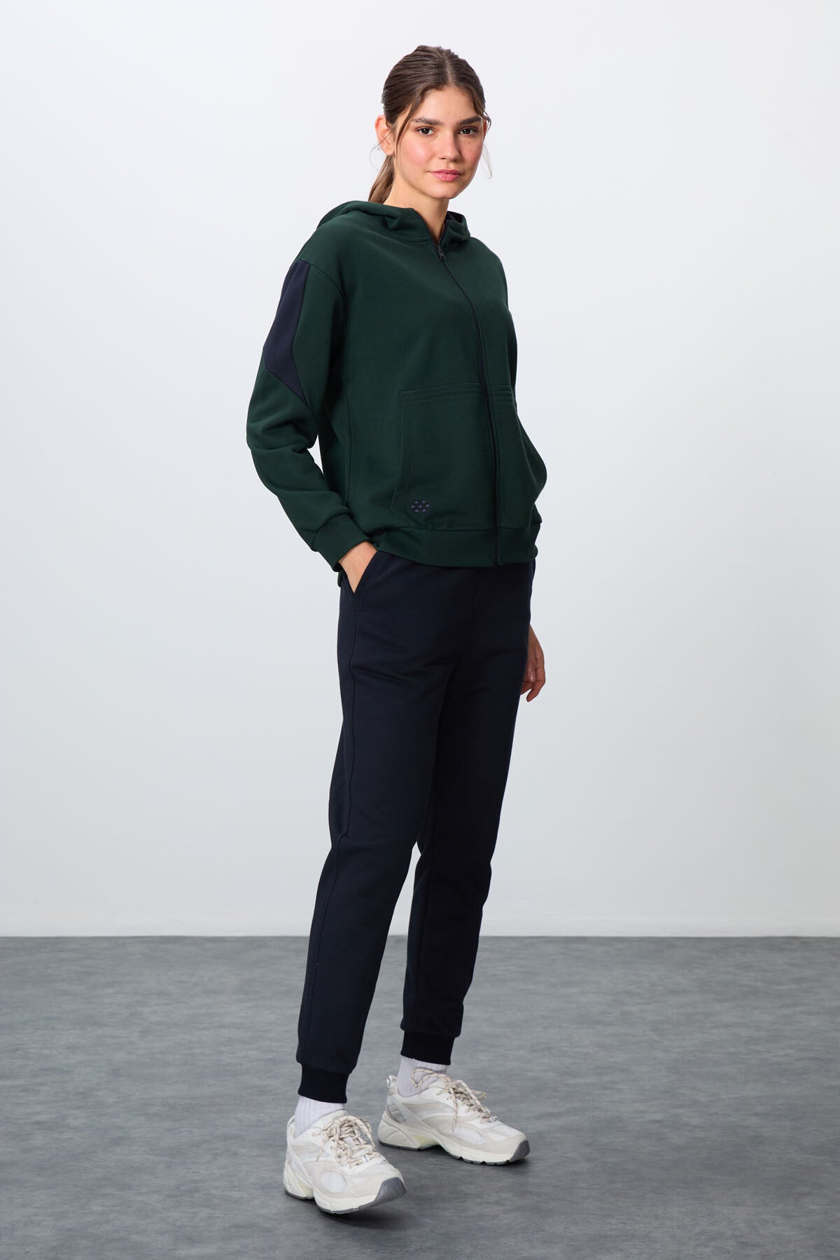 Çam Yeşili-Lacivert Pamuklu Kalın Kapüşonlu Oversize Fit Kadın Eşofman Takım - 95343