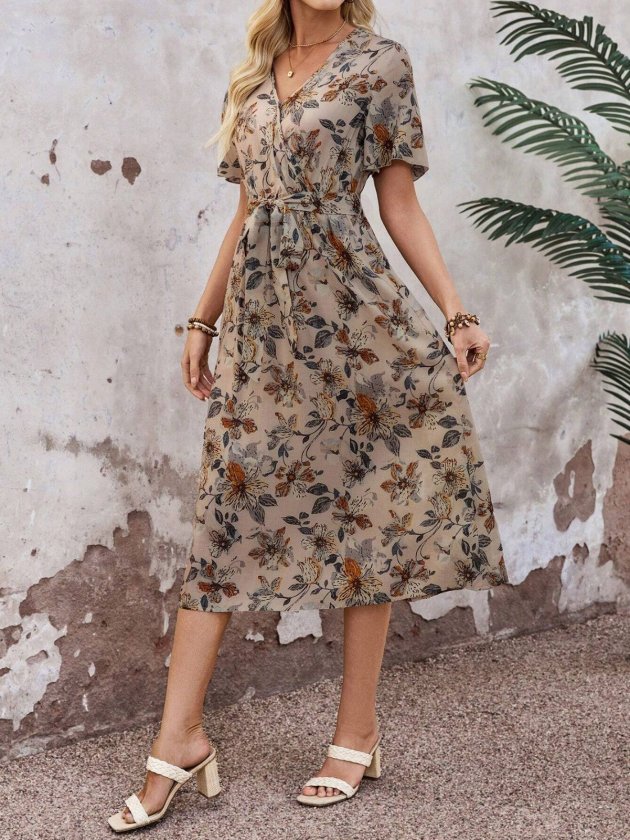 Women's Short Sleeve Wrap Collar Side Lace-Up Patterned Supreme Midi Dress