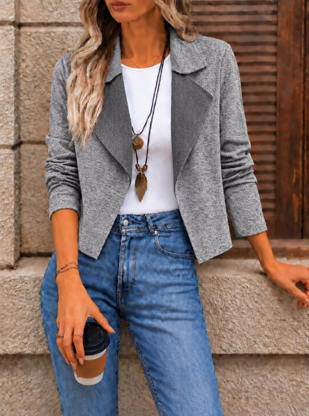 Kadın Kontrast Yaka Desenli Kısa Blazer / Ceket