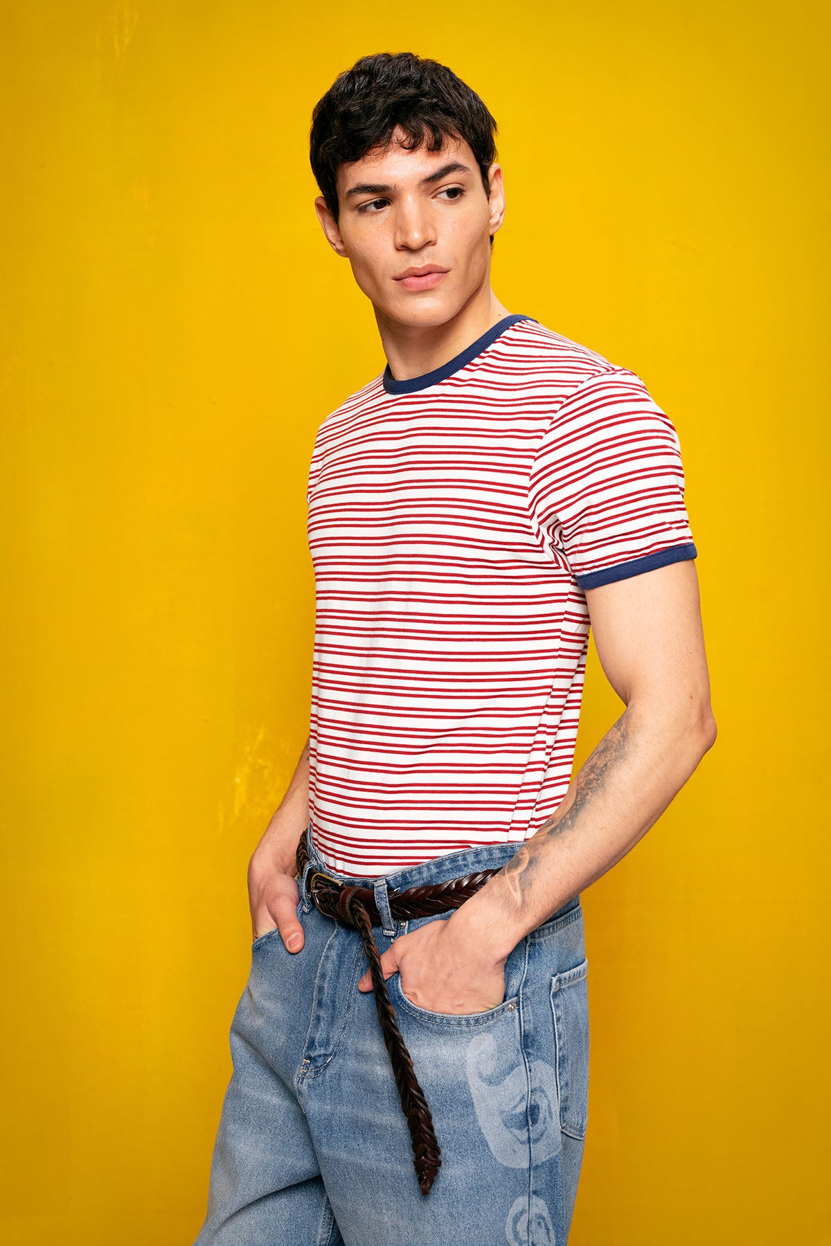 ÇİZGİLİ DAR KESİM BORDO T-SHIRT