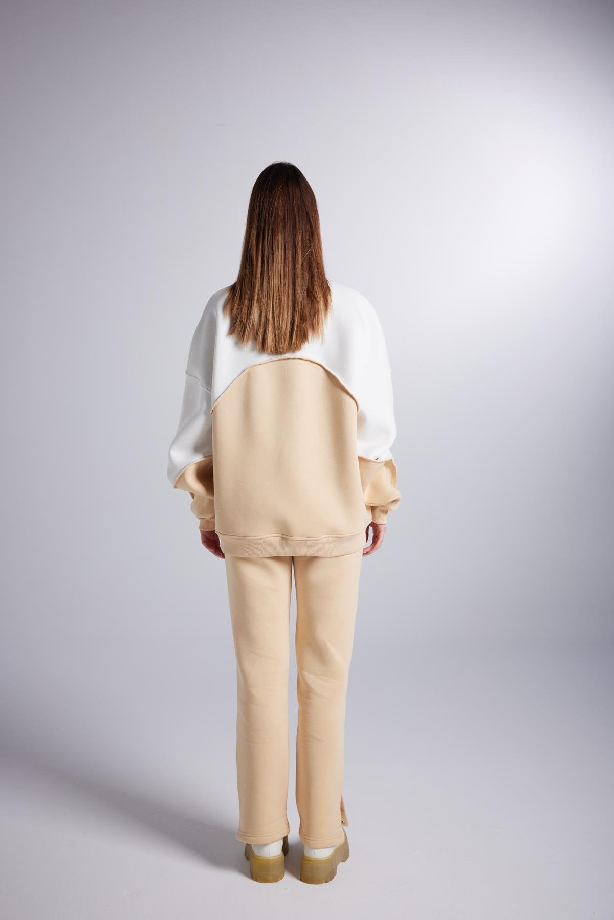 Şardonlu 3 İplik Kumaş Logolu Oversize Nola Sweatshirt Bej