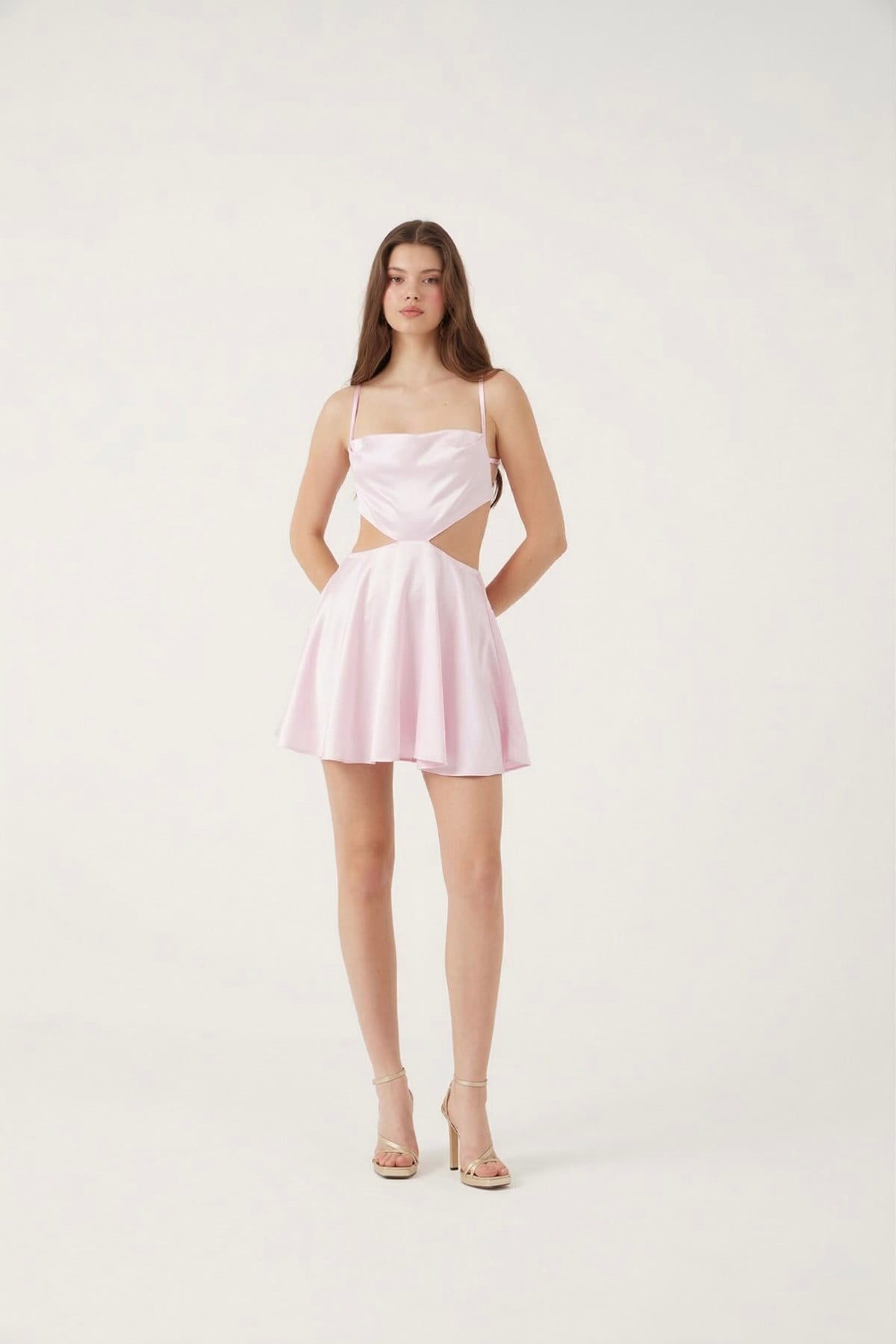 Sırt Dekolteli Saten Mini Sheri Elbise Pembe