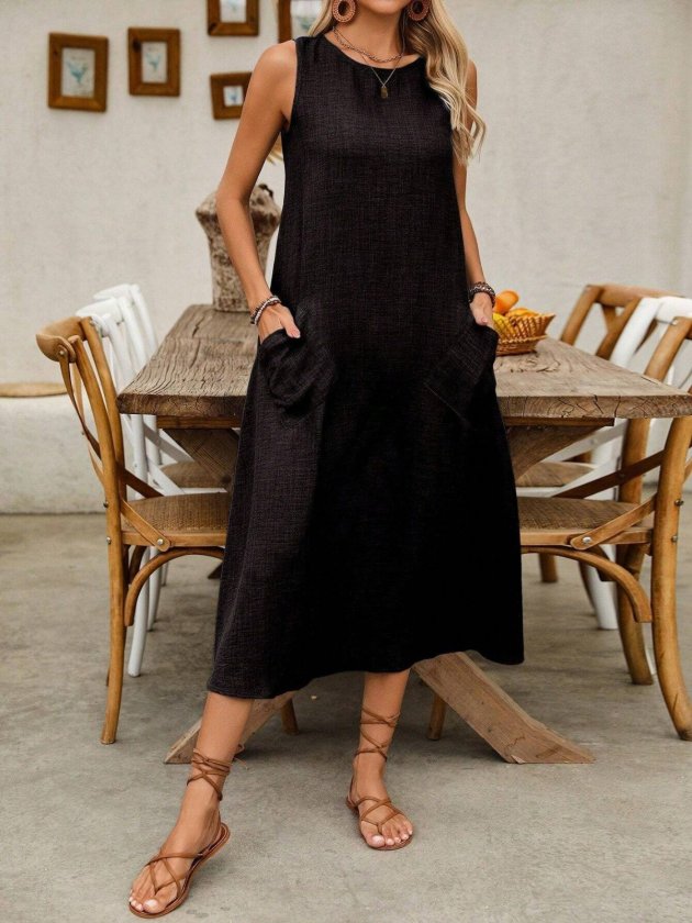 Women's Strappy Round Neck Flared Pocket Long Dress