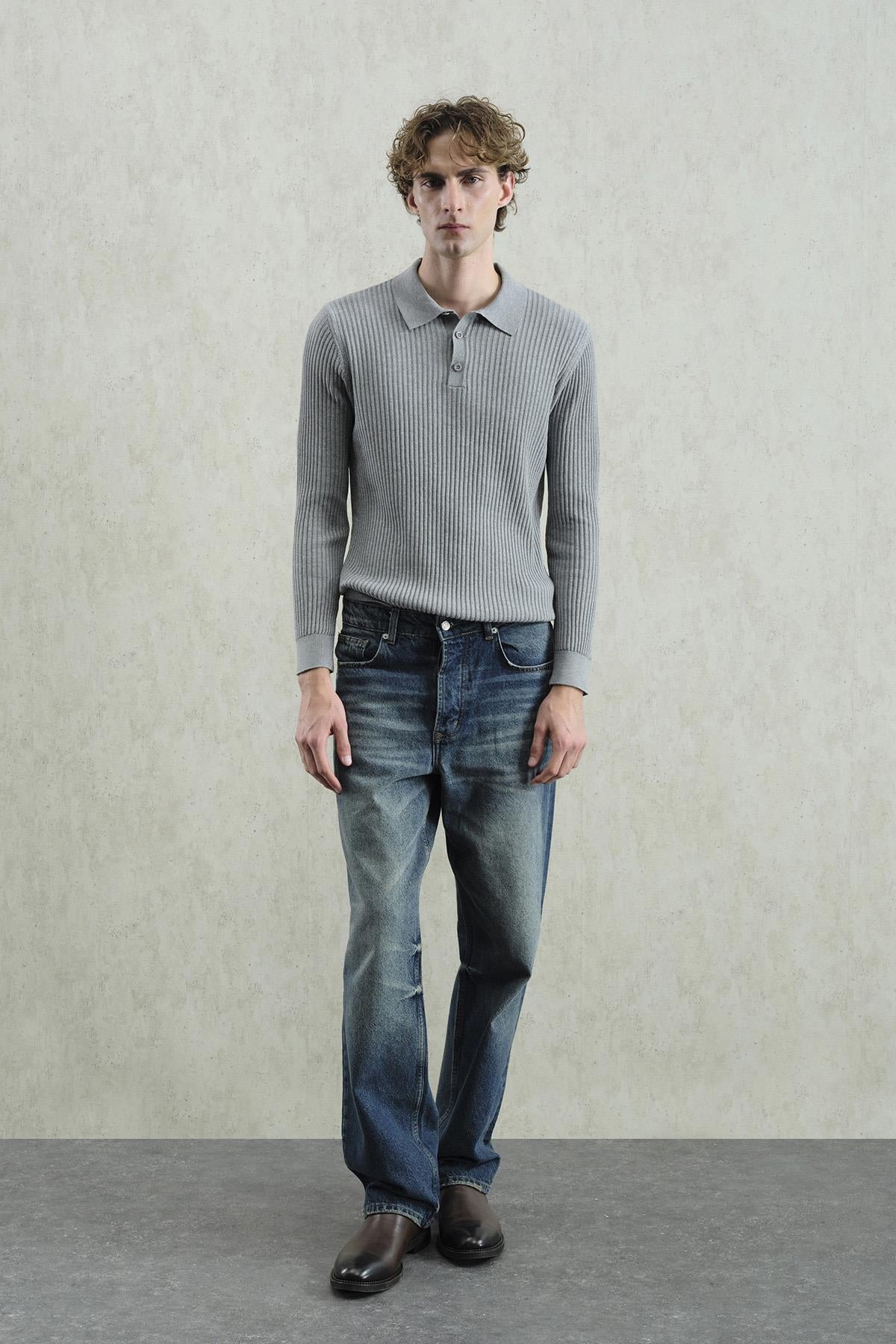 DAR KESİM DÜĞMELİ GRİ POLO YAKA TRİKO