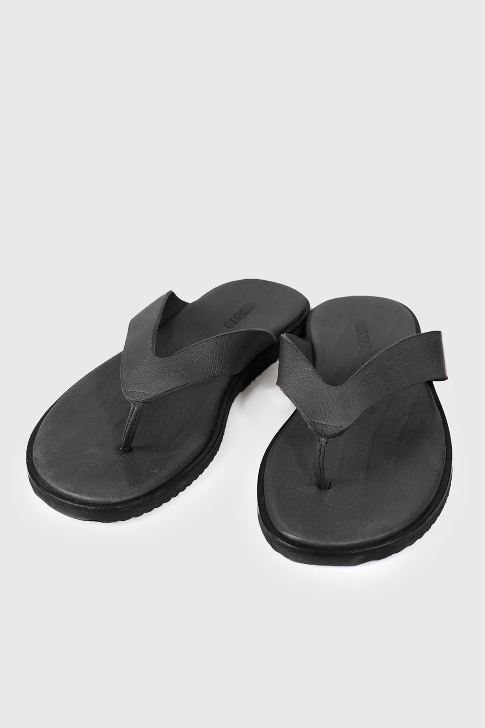 DERİ BANTLI TERLİK