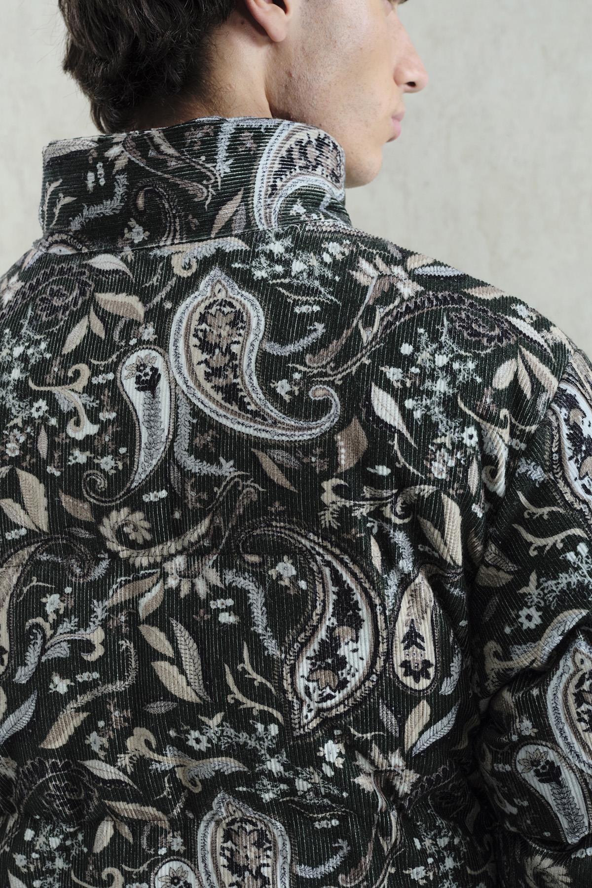 DESENLİ KADİFE ŞİŞME HAKİ MONT