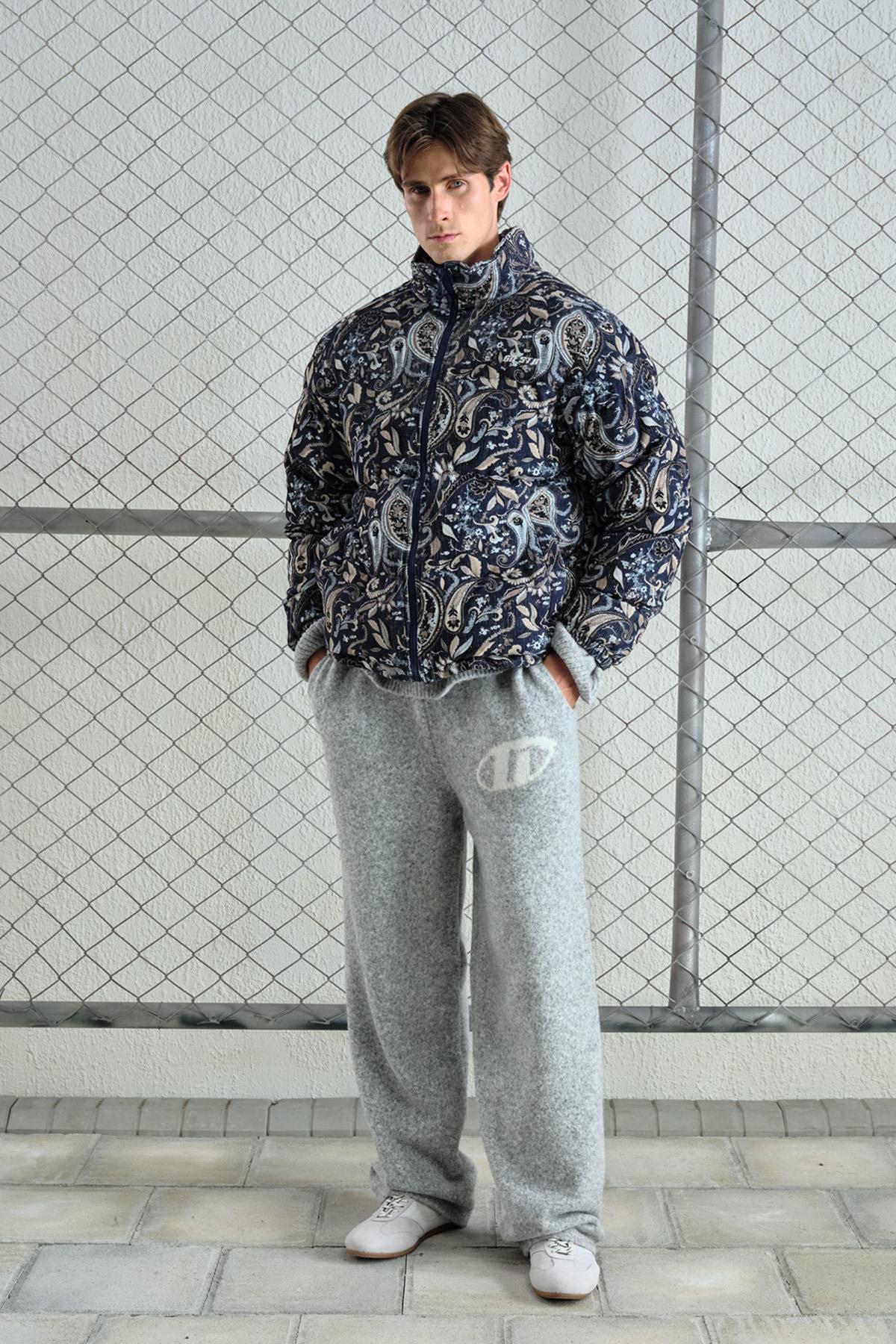 DESENLİ KADİFE ŞİŞME LACİVERT MONT