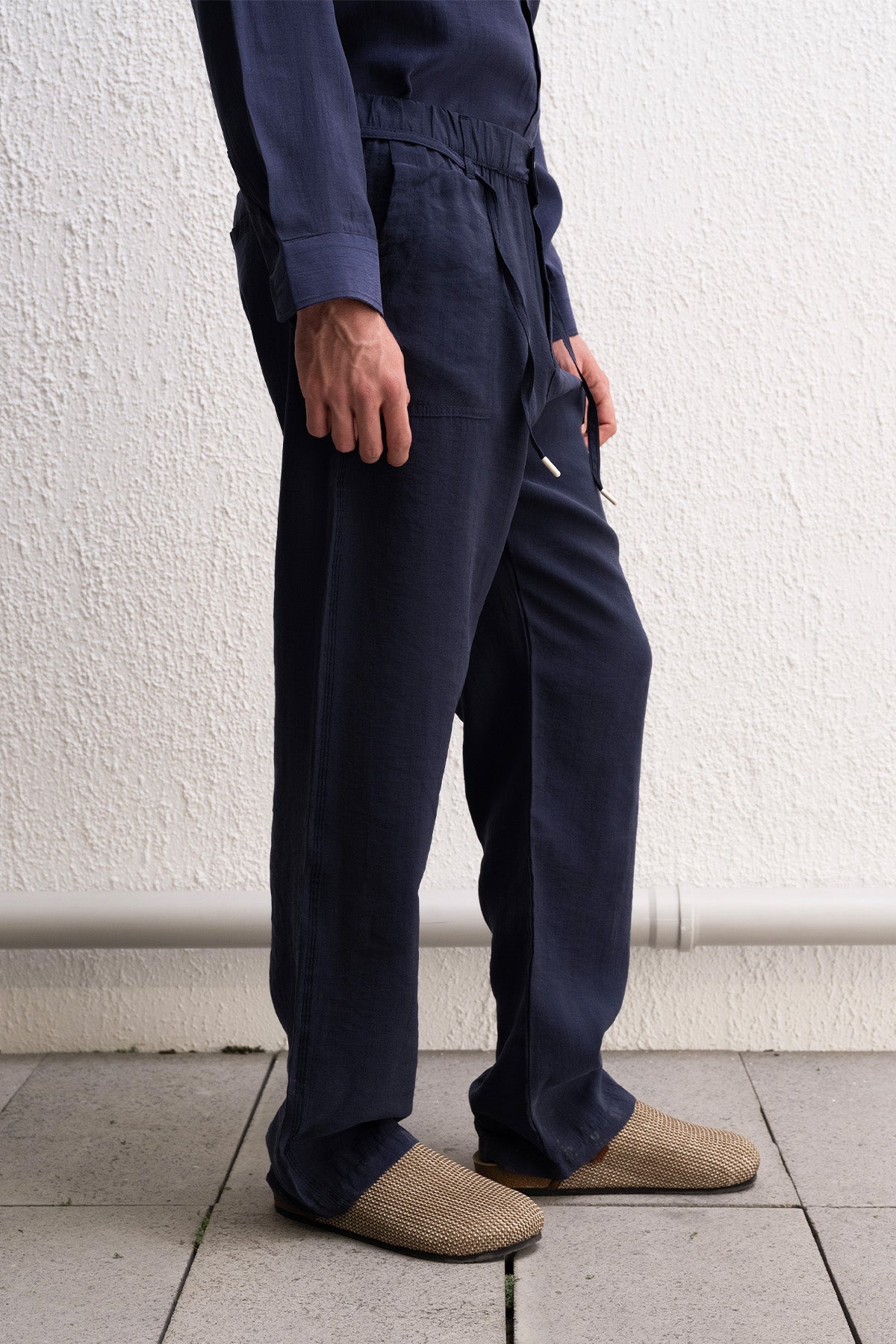 DÖKÜMLÜ JOGGER LACİVERT PANTOLON