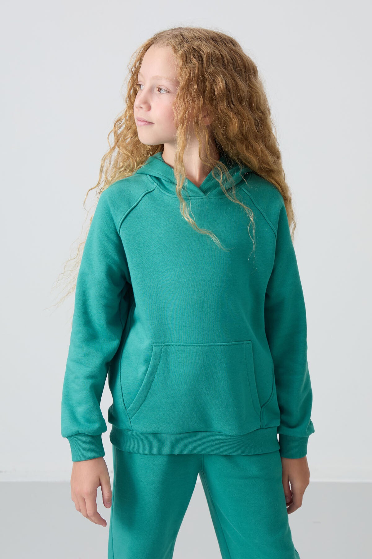 Deniz Yeşil Pamuklu İçi Tüylü Yumuşak Dokulu Standart Fit Nakışlı Kız Çocuk Eşofman Takım - 75162