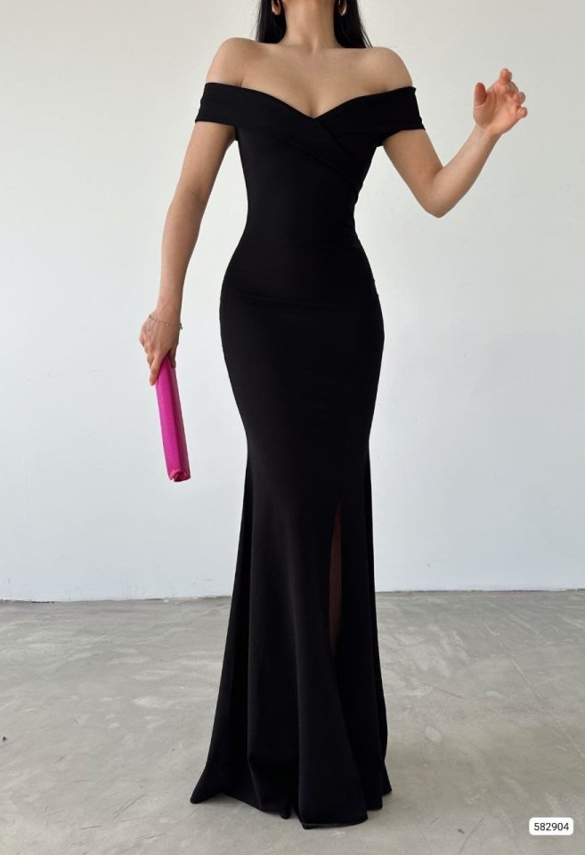 Women's Neoprene Fabric Boat Neck and Décolleté Detail Dress