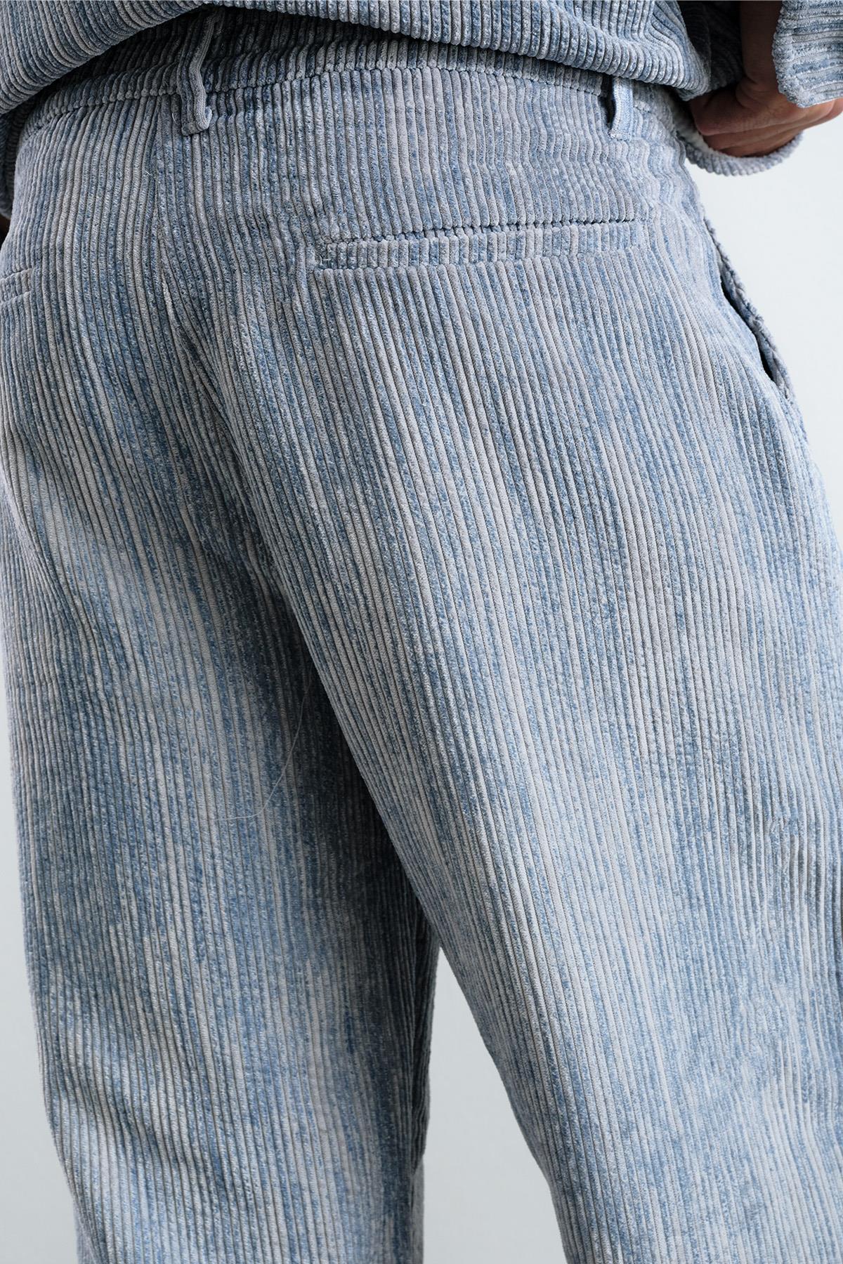 EFEKTLİ PİLİLİ KADİFE MAVİ PANTOLON