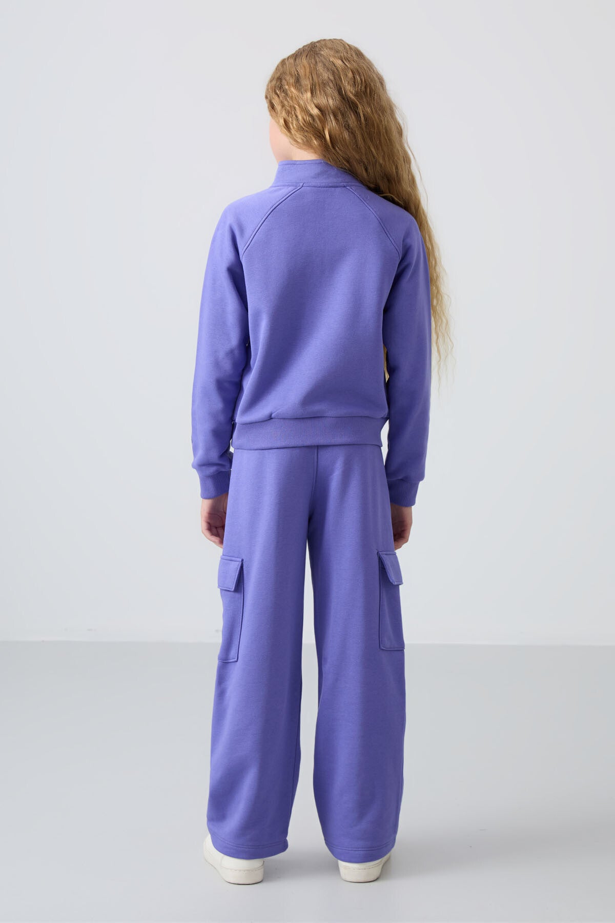 Eflatun Pamuklu İçi Tüylü Yumuşak Dokulu Standart Fit Nakışlı Kız Çocuk Eşofman Takım - 75159