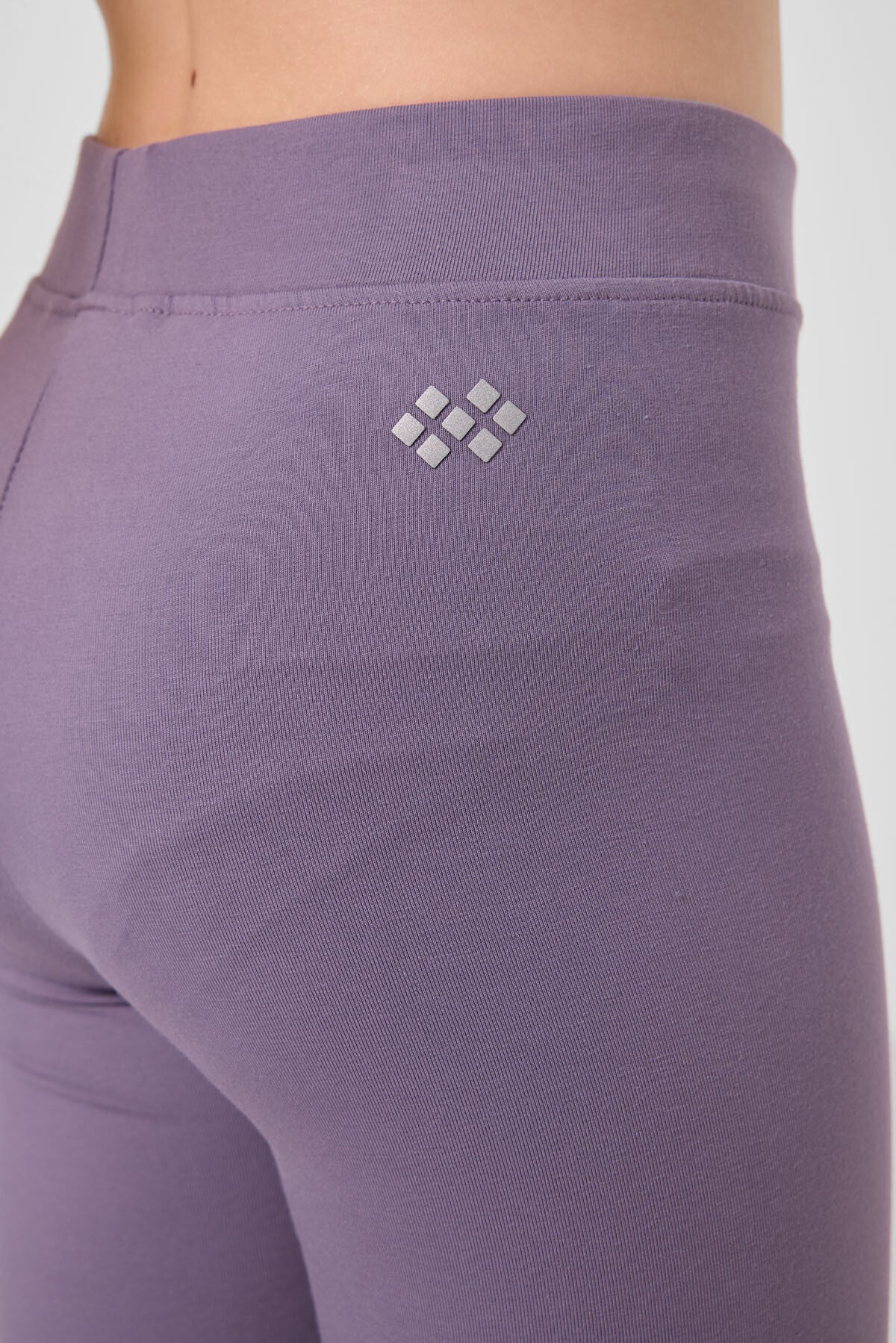 Eflatun Pamuklu Kısa Paça Standart Fit Basic Kız Çocuk Tayt - 75188