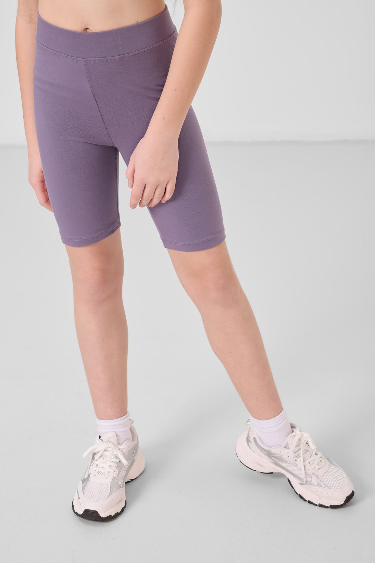 Eflatun Pamuklu Kısa Paça Standart Fit Basic Kız Çocuk Tayt - 75188