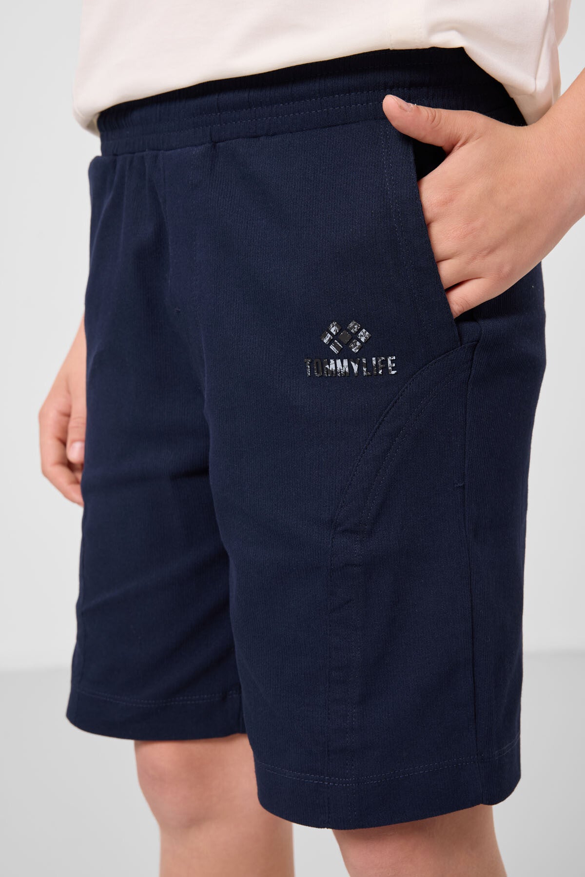 Ekru-Lacivert Pamuklu Oversize Fit Dokuma Hafif Esnek Chino Erkek Çocuk Şort Takım - 11276