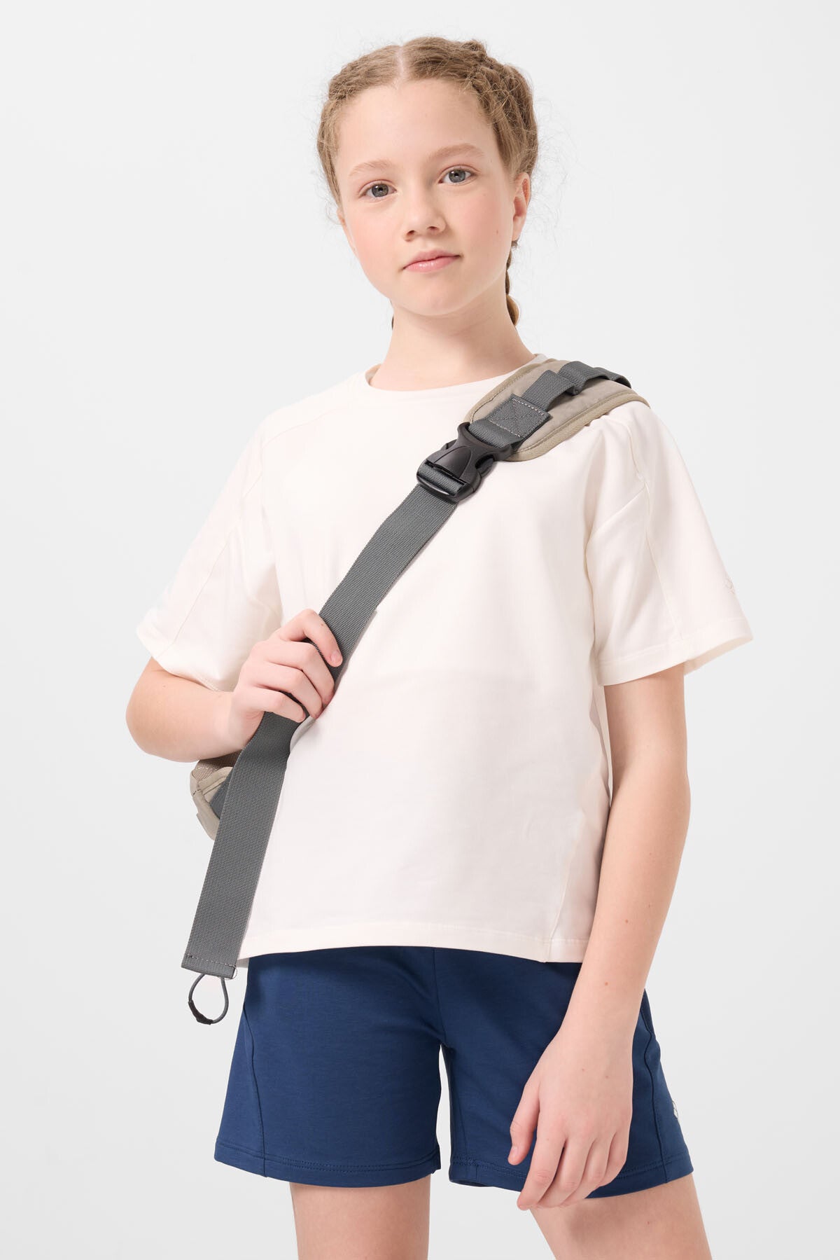 Ekru-Parlament Pamuklu Yumuşak Dokulu Standart Fit Basic Kız Çocuk Şort Takım - 75184