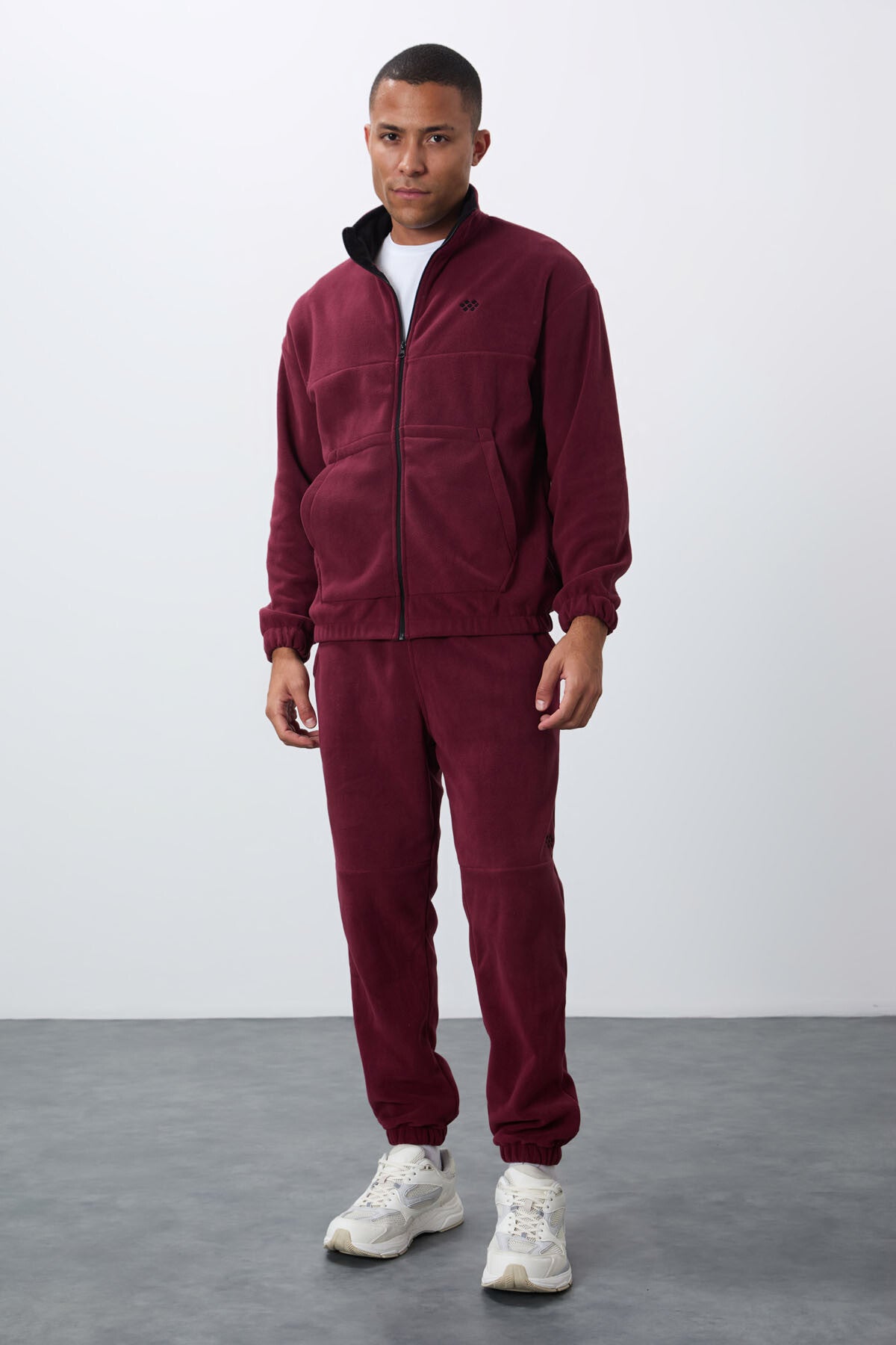 Erguvan Kalın Yumuşak Dokulu Comfort Fit Nakışlı Erkek Eşofman Takım - 85269