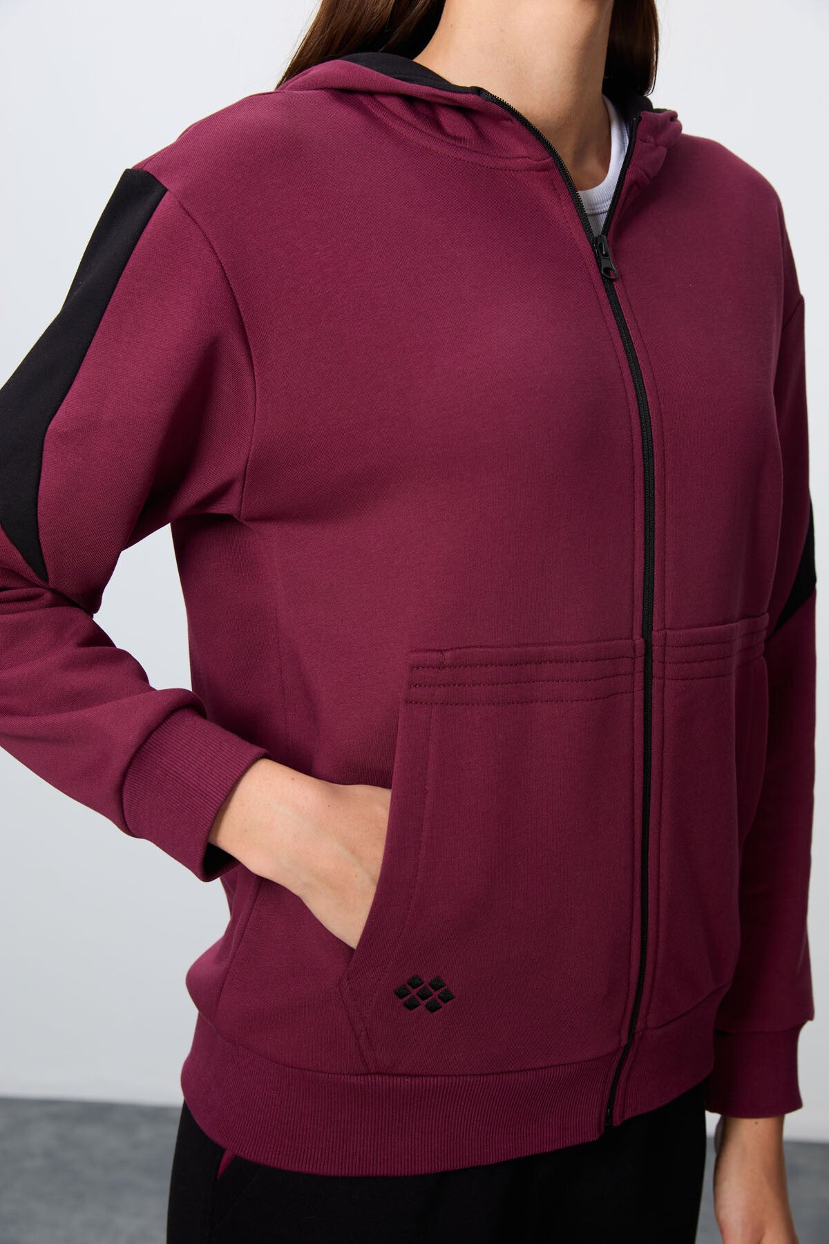 Erguvan-Siyah Pamuklu Kalın Kapüşonlu Oversize Fit Kadın Eşofman Takım - 95343