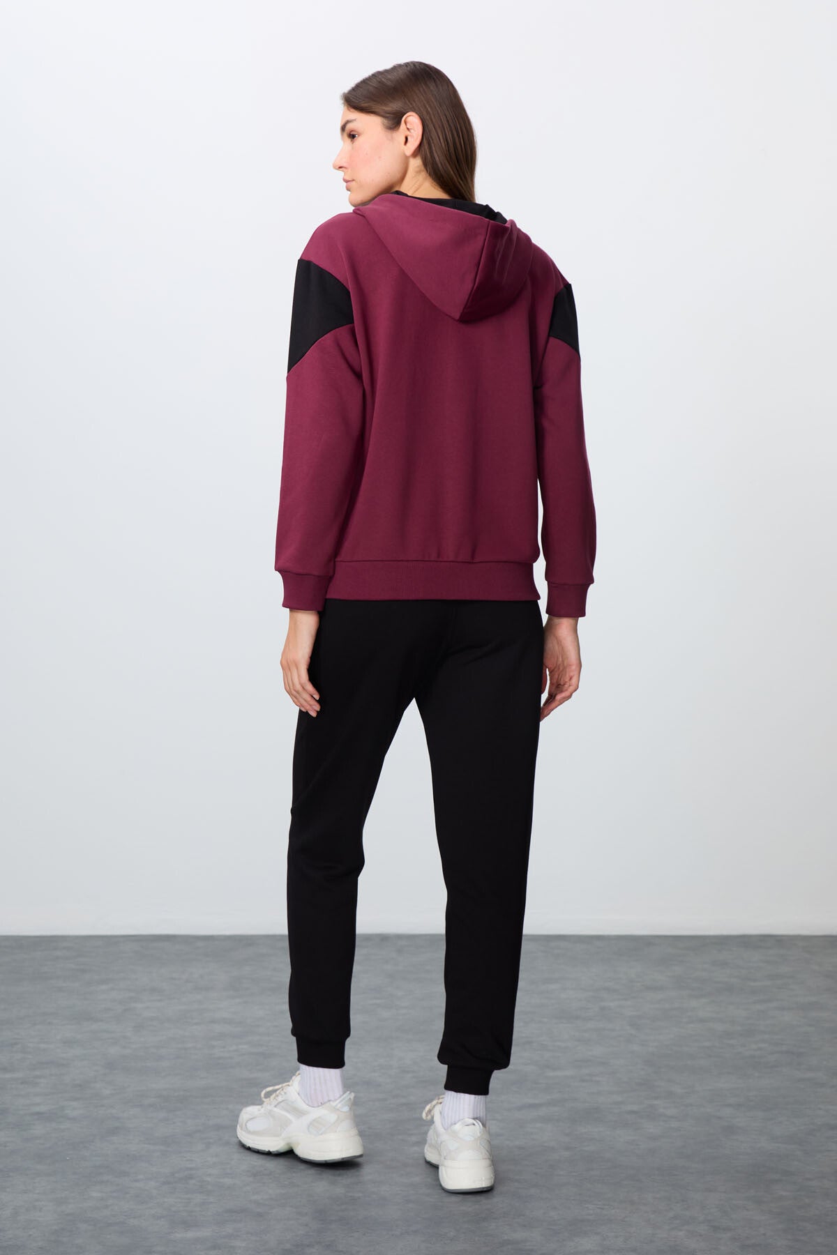 Erguvan-Siyah Pamuklu Kalın Kapüşonlu Oversize Fit Kadın Eşofman Takım - 95343