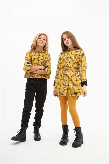 Erkek Çocuk Kapüşonlu Gömlek Siyah Gabardin Pantolon 2'li Takım Sarı 12 Yaş