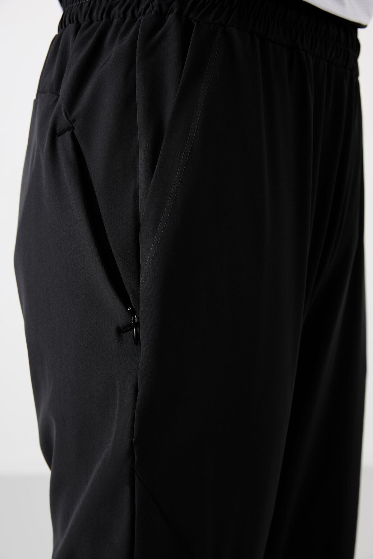 Siyah İnce Yumuşak Comfort Fit Erkek Eşofman Alt - 82119