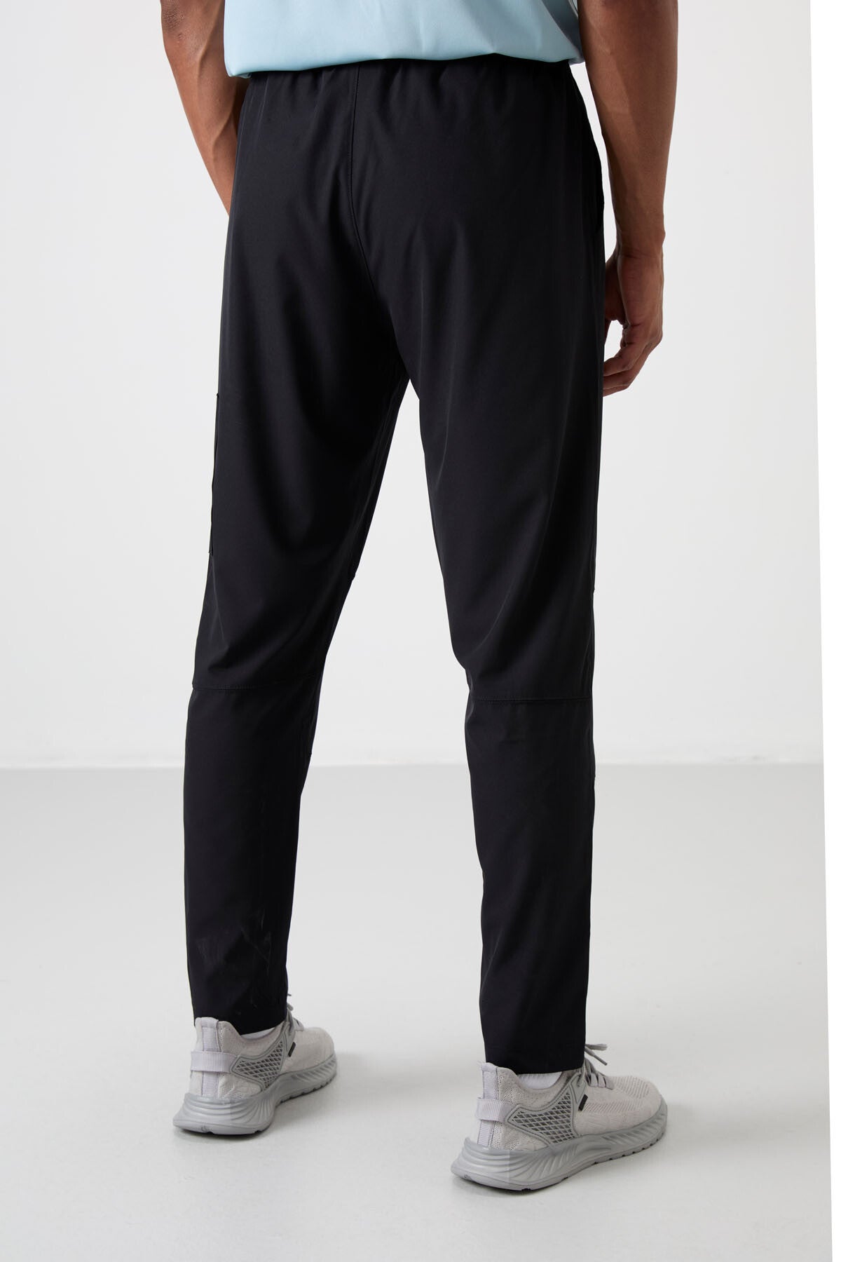 Siyah İnce Yumuşak Comfort Fit Erkek Eşofman Alt - 82120