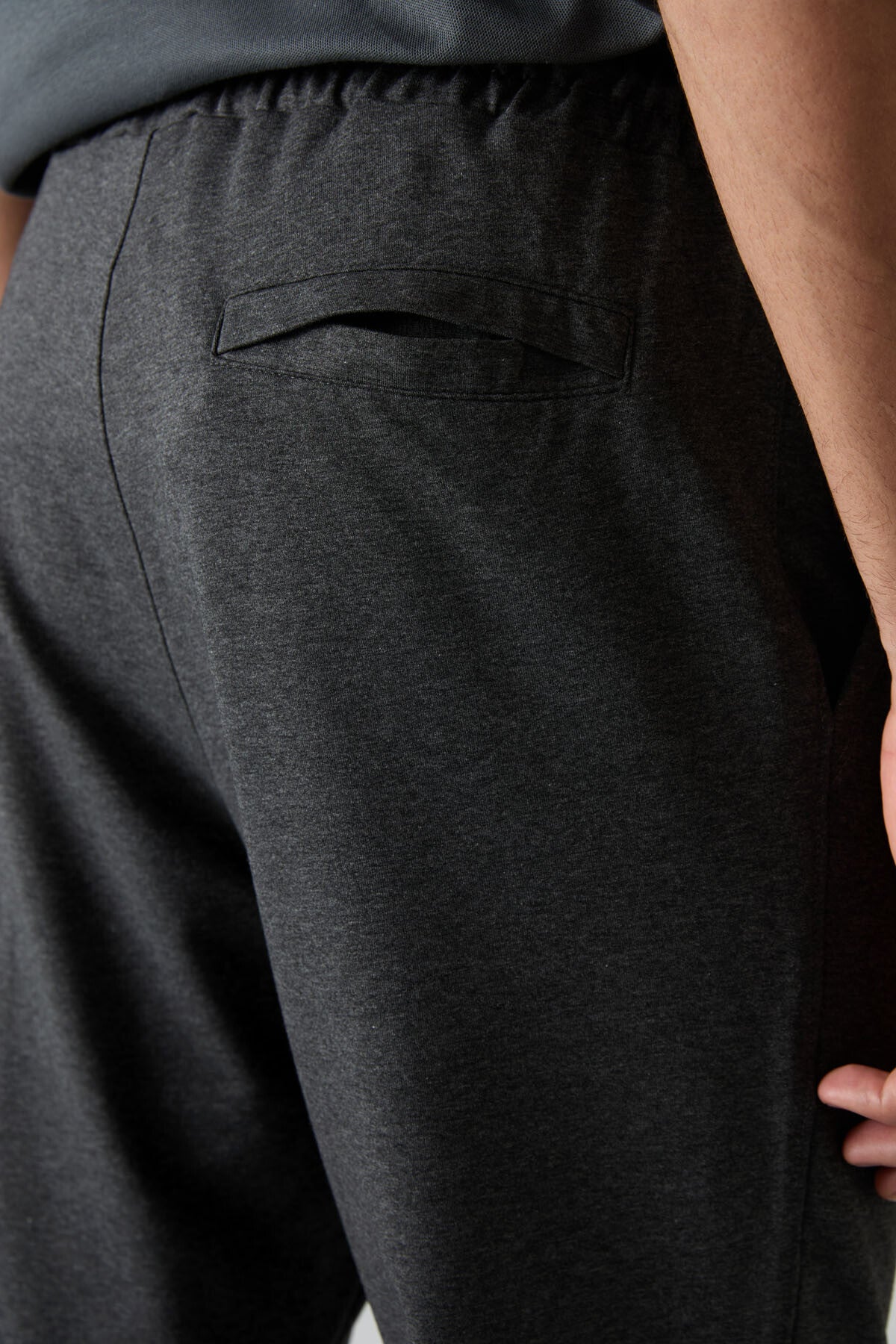 Antrasıt Melanj Pamuklu Yumuşak Dokulu Comfort Fit Nakışlı Erkek Jogger - 82123