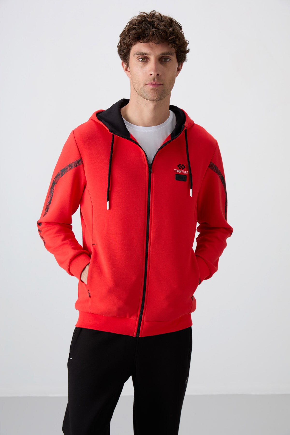 Fiesta - Siyah Pamuklu Kalın Yumuşak Dokulu Comfort Fit Baskılı Erkek Eşofman Takım - 85236