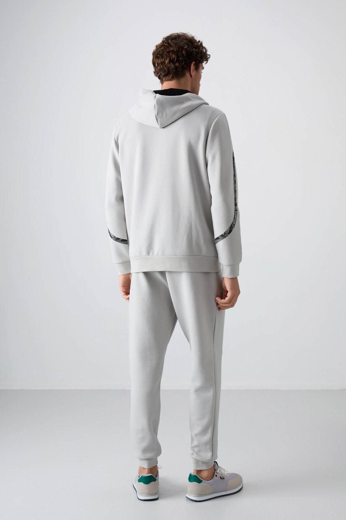 Taş Pamuklu Kalın Yumuşak Dokulu Comfort Fit Baskılı Erkek Eşofman Takım - 85236