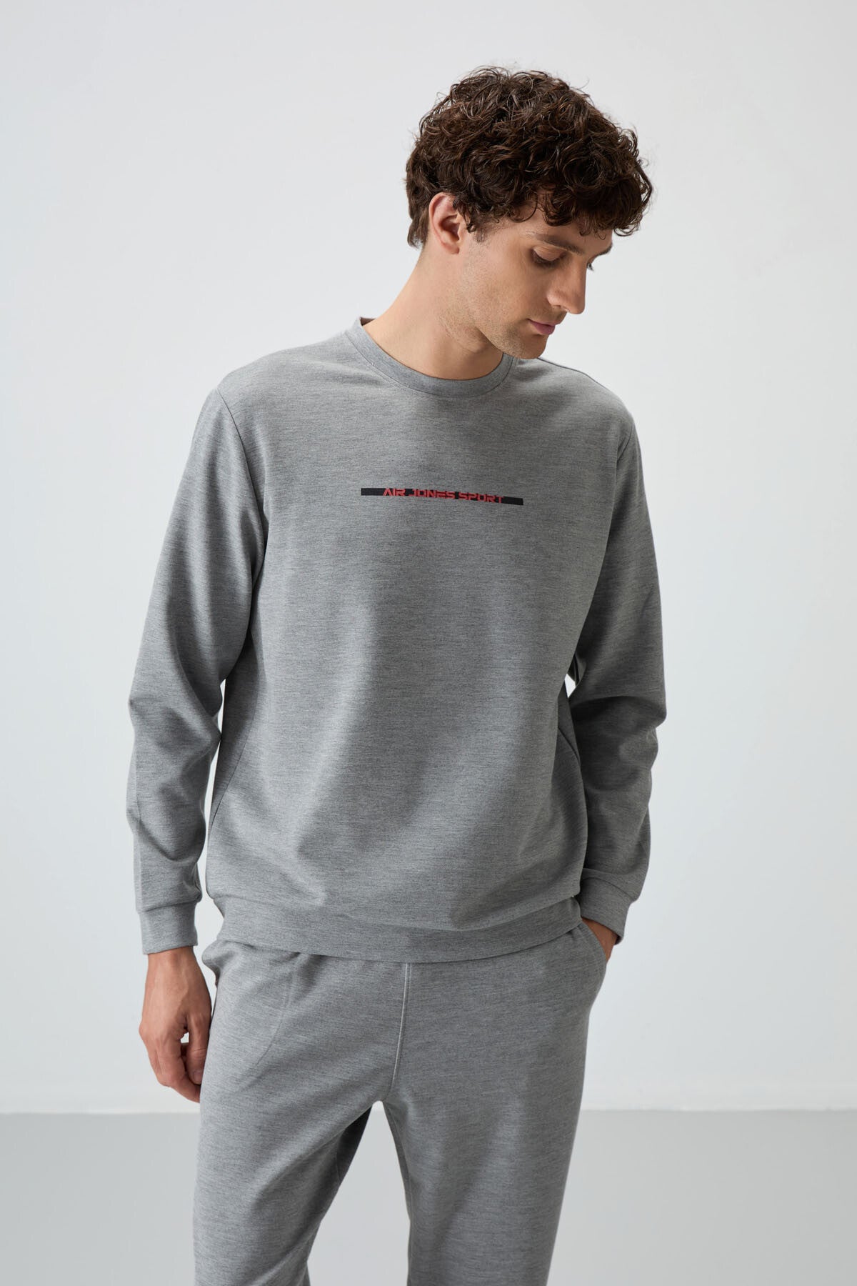 Gri Melanj Pamuklu Kalın Yumuşak Dokulu Comfort Fit Baskılı Erkek Eşofman Takım - 85239