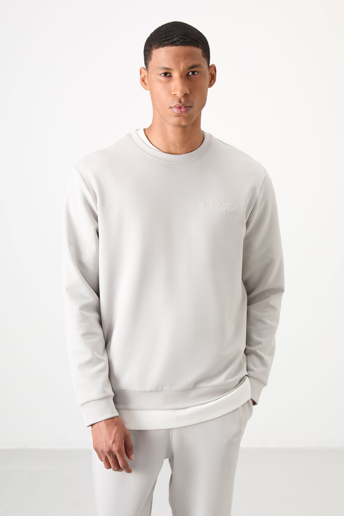 Taş Pamuklu Kalın Yumuşak Dokulu Comfort Fit Nakışlı Erkek Eşofman Takım - 85254