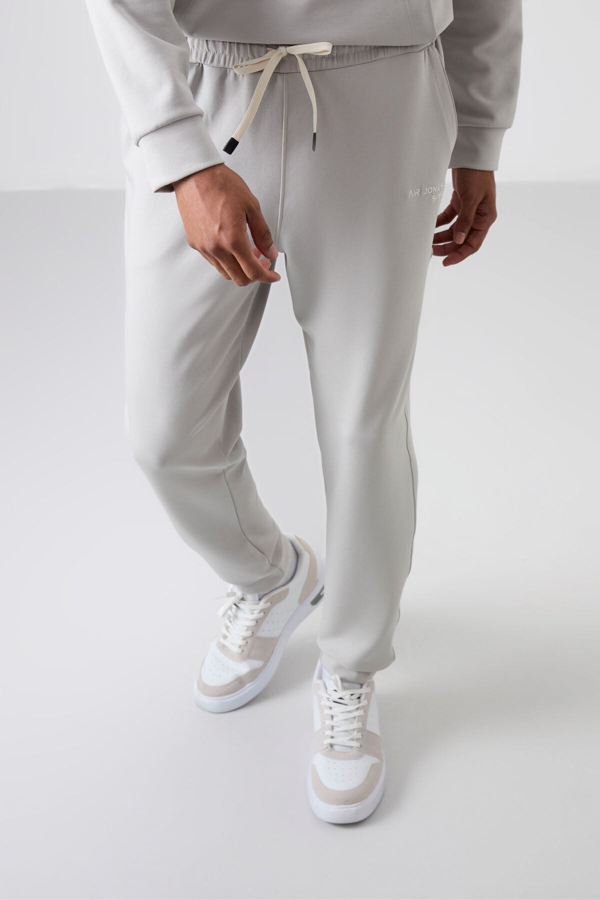 Taş Pamuklu Kalın Yumuşak Dokulu Comfort Fit Nakışlı Erkek Eşofman Takım - 85255