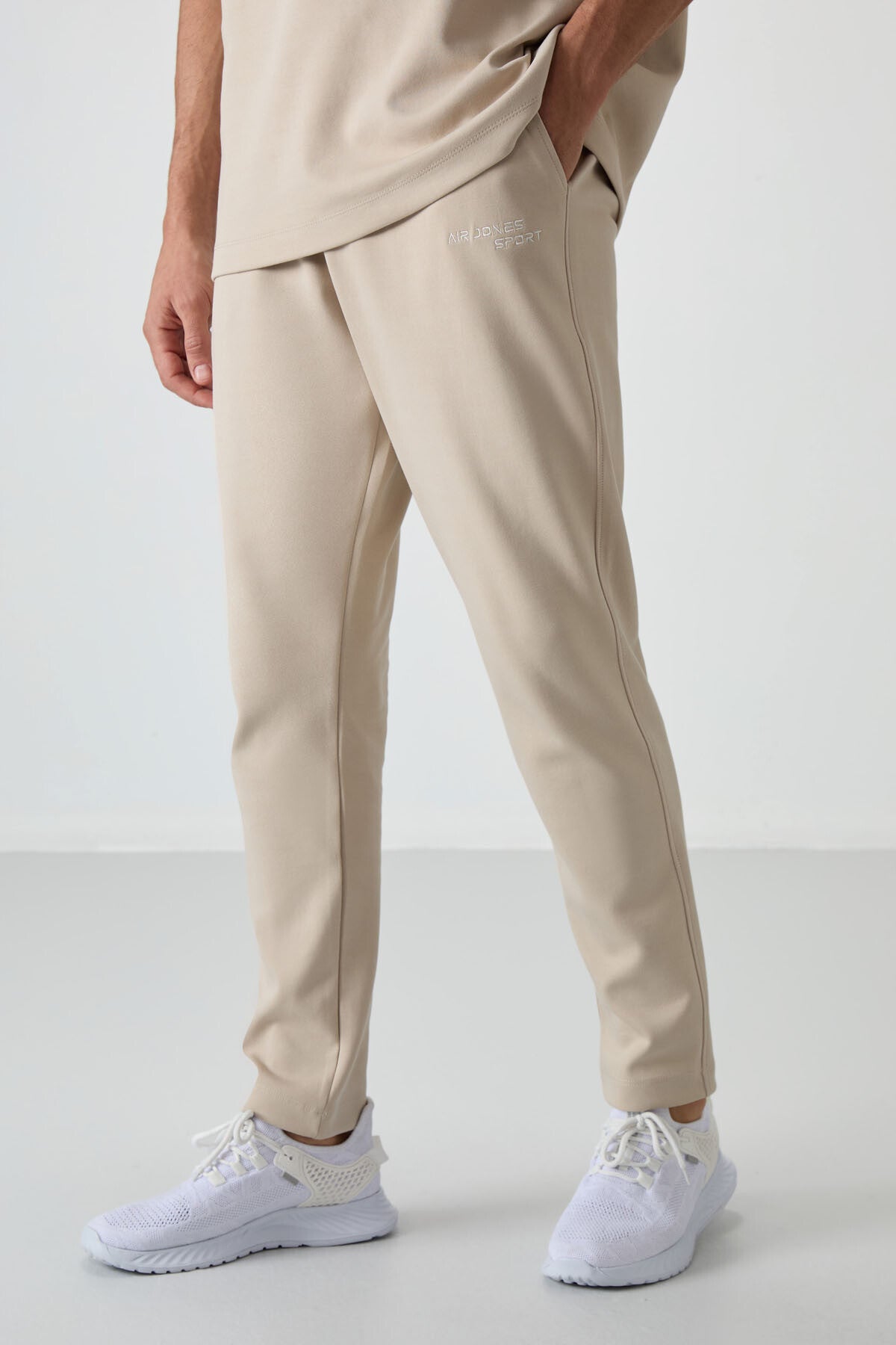 Bej Pamuklu Kalın Yumuşak Dokulu Oversize Fit Nakışlı Erkek Eşofman Takım - 85252