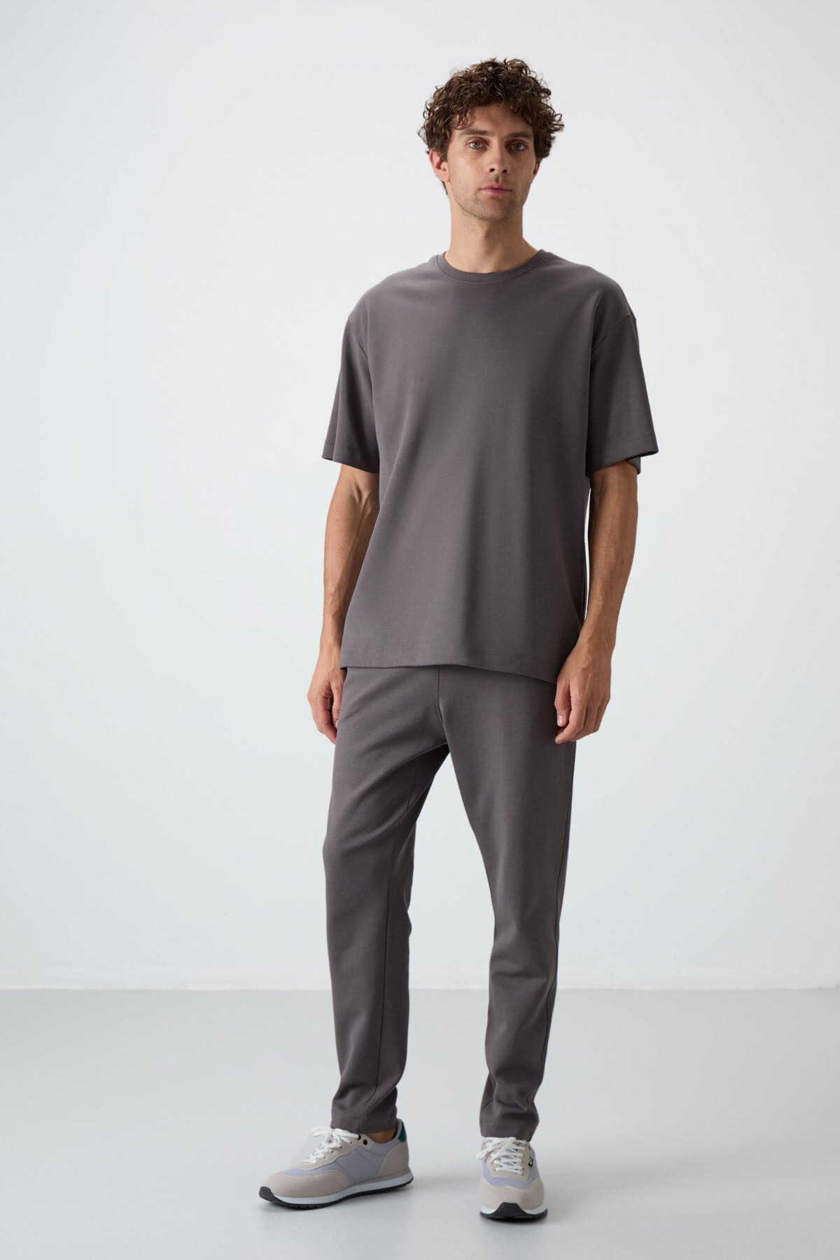 Koyu Gri Pamuklu Kalın Yumuşak Dokulu Oversize Fit Basic Erkek Eşofman Takım - 85251
