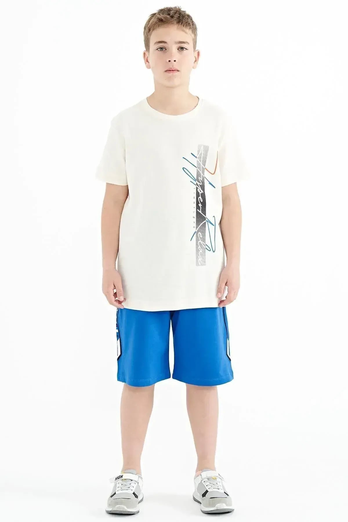 Ekru Yazı Baskılı O Yaka Standart Kalıp Erkek Çocuk T-Shirt - 11119