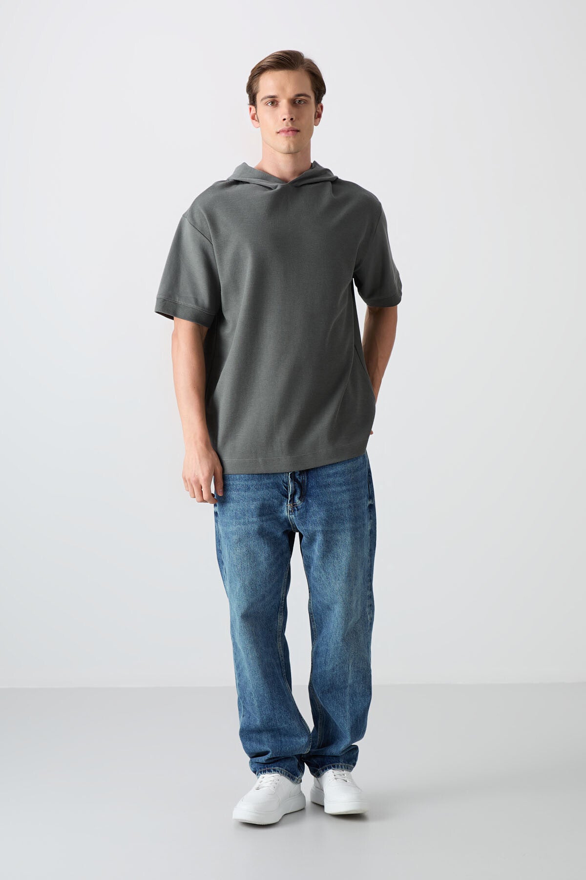 Haki Pamuklu Kalın Yüzeyi Dokulu Oversize Fit Basic Erkek T-Shirt - 88335