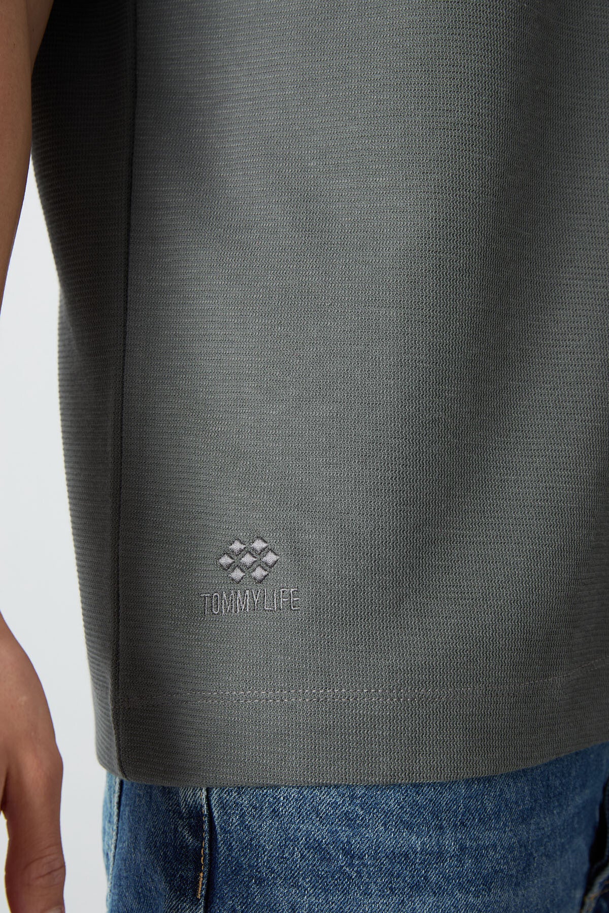 Haki Pamuklu Kalın Yüzeyi Dokulu Oversize Fit Basic Erkek T-Shirt - 88335