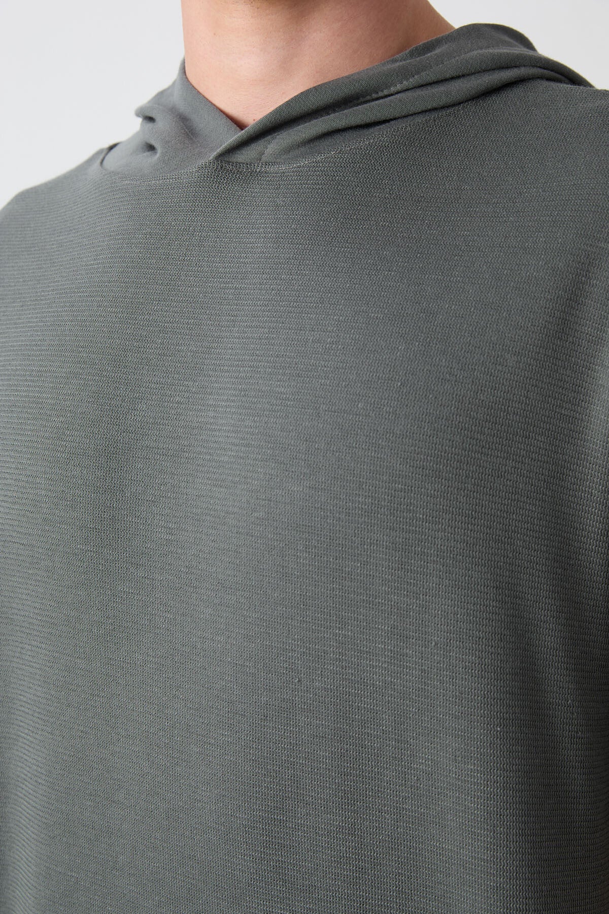Haki Pamuklu Kalın Yüzeyi Dokulu Oversize Fit Basic Erkek T-Shirt - 88335