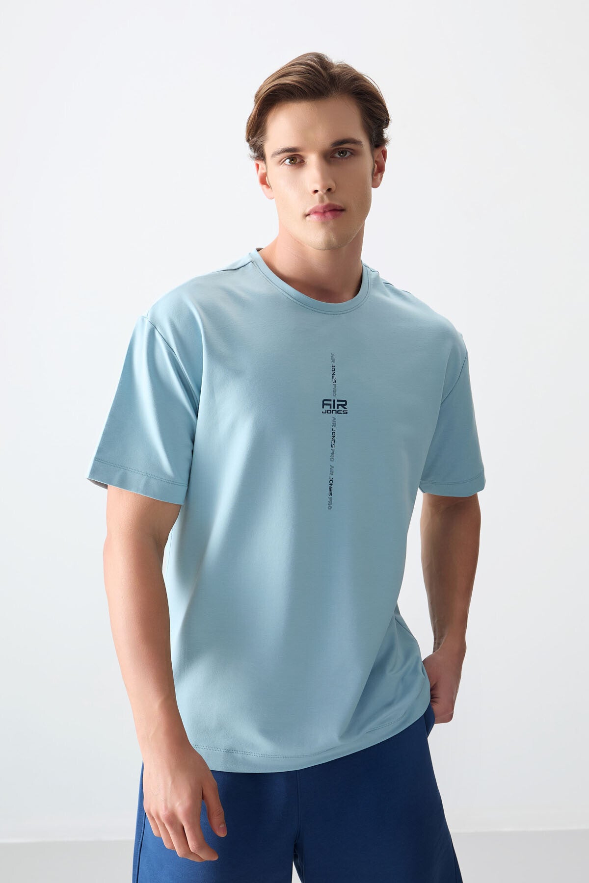 Açık Mavi Pamuklu Kalın Yumuşak Dokulu Oversize Fit Baskılı Erkek T-Shirt - 88373