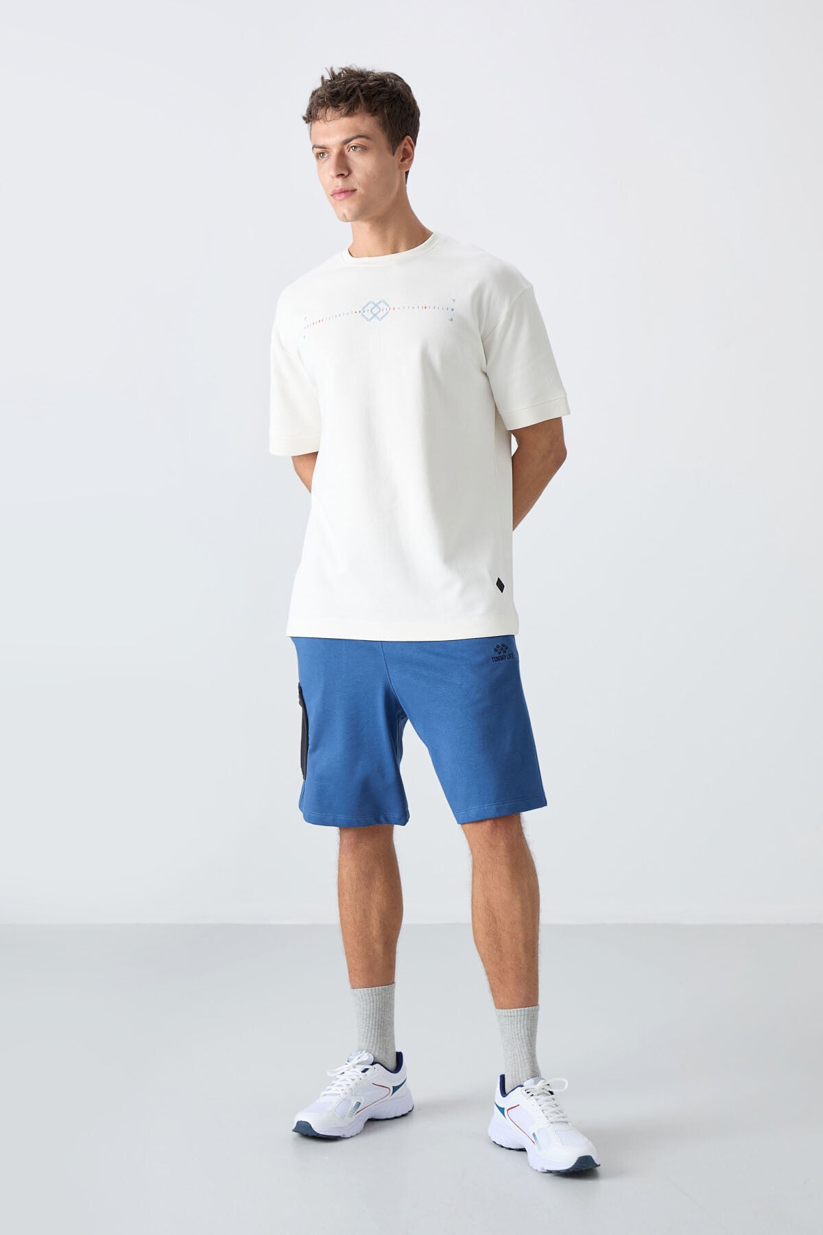 Ekru Pamuklu Kalın Yumuşak Dokulu Oversize Fit Baskılı Erkek T-Shirt - 88323
