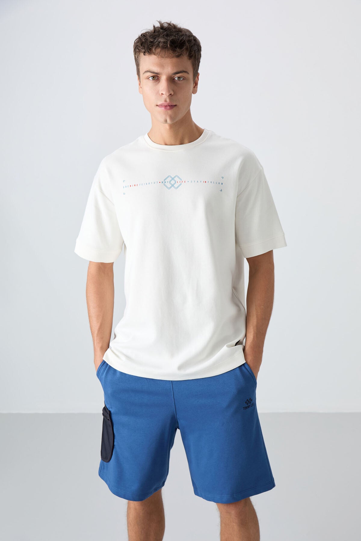 Ekru Pamuklu Kalın Yumuşak Dokulu Oversize Fit Baskılı Erkek T-Shirt - 88323