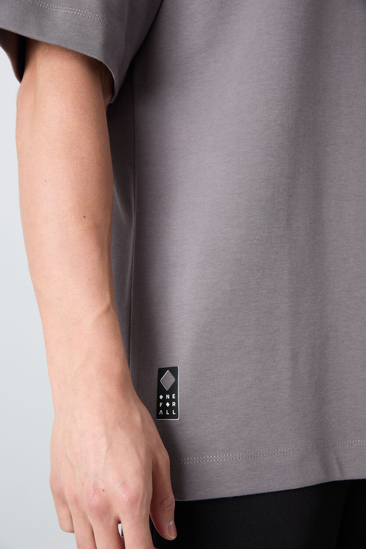 Koyu Gri Pamuklu Kalın Yumuşak Dokulu Oversize Fit Baskılı Erkek T-Shirt - 88325