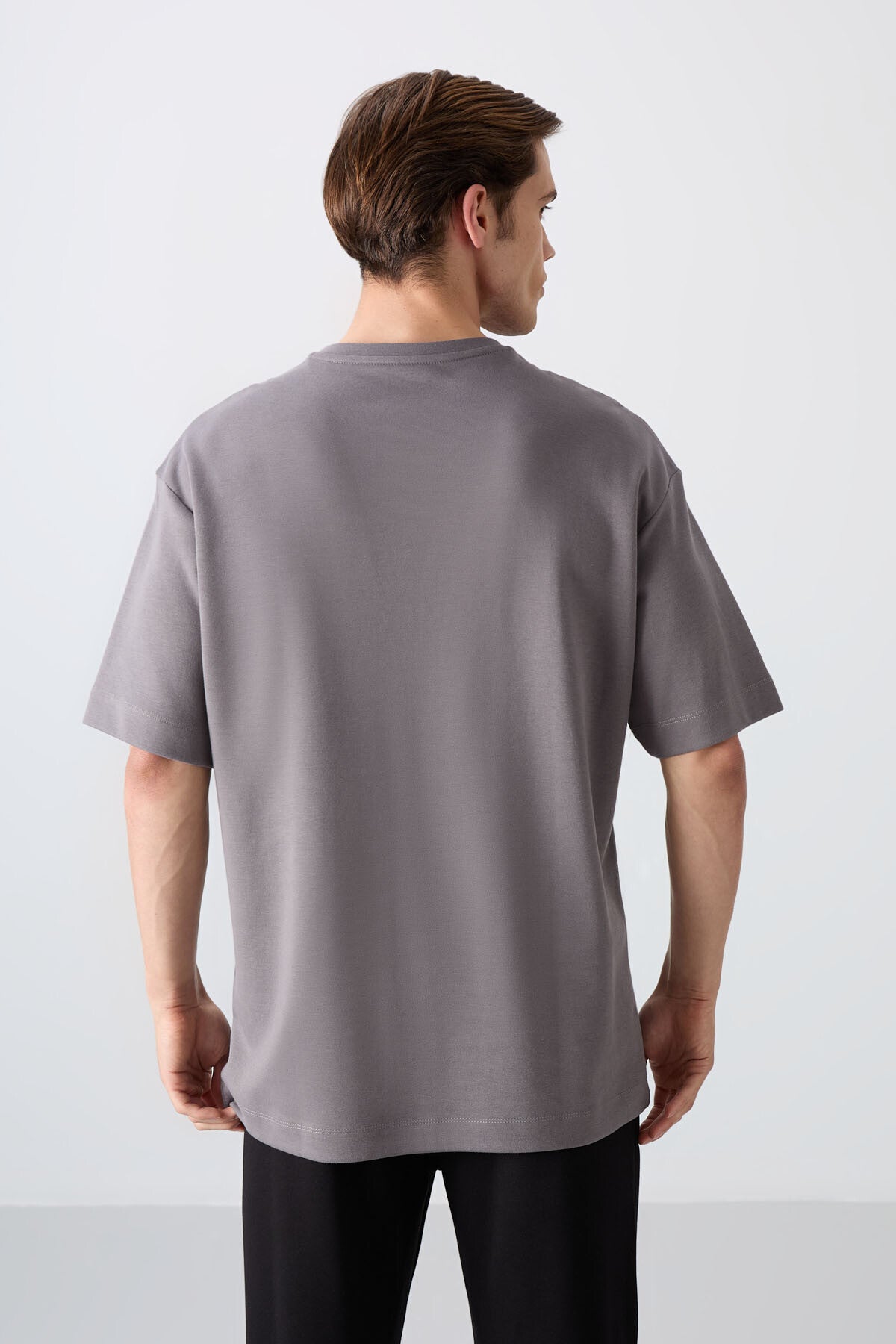 Koyu Gri Pamuklu Kalın Yumuşak Dokulu Oversize Fit Baskılı Erkek T-Shirt - 88325