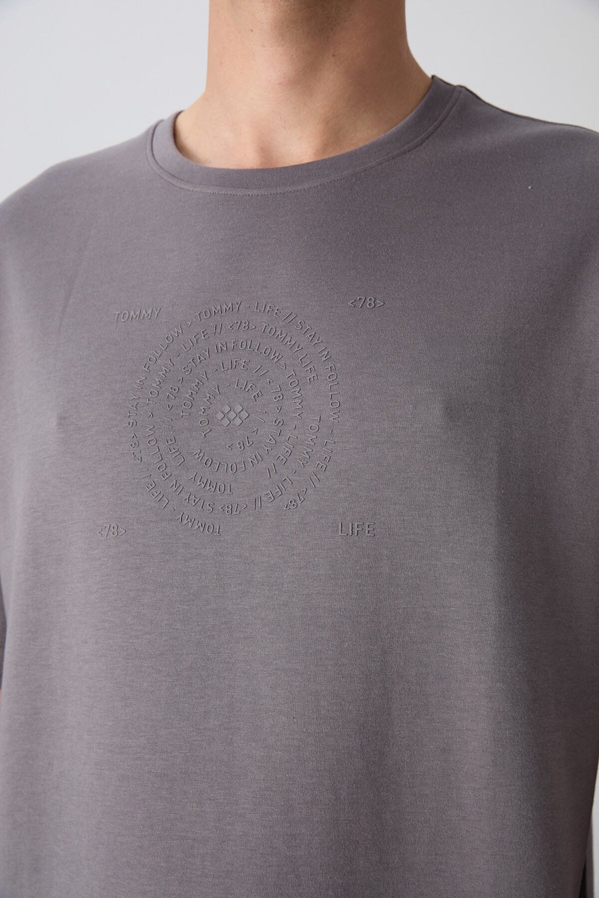 Koyu Gri Pamuklu Kalın Yumuşak Dokulu Oversize Fit Baskılı Erkek T-Shirt - 88324