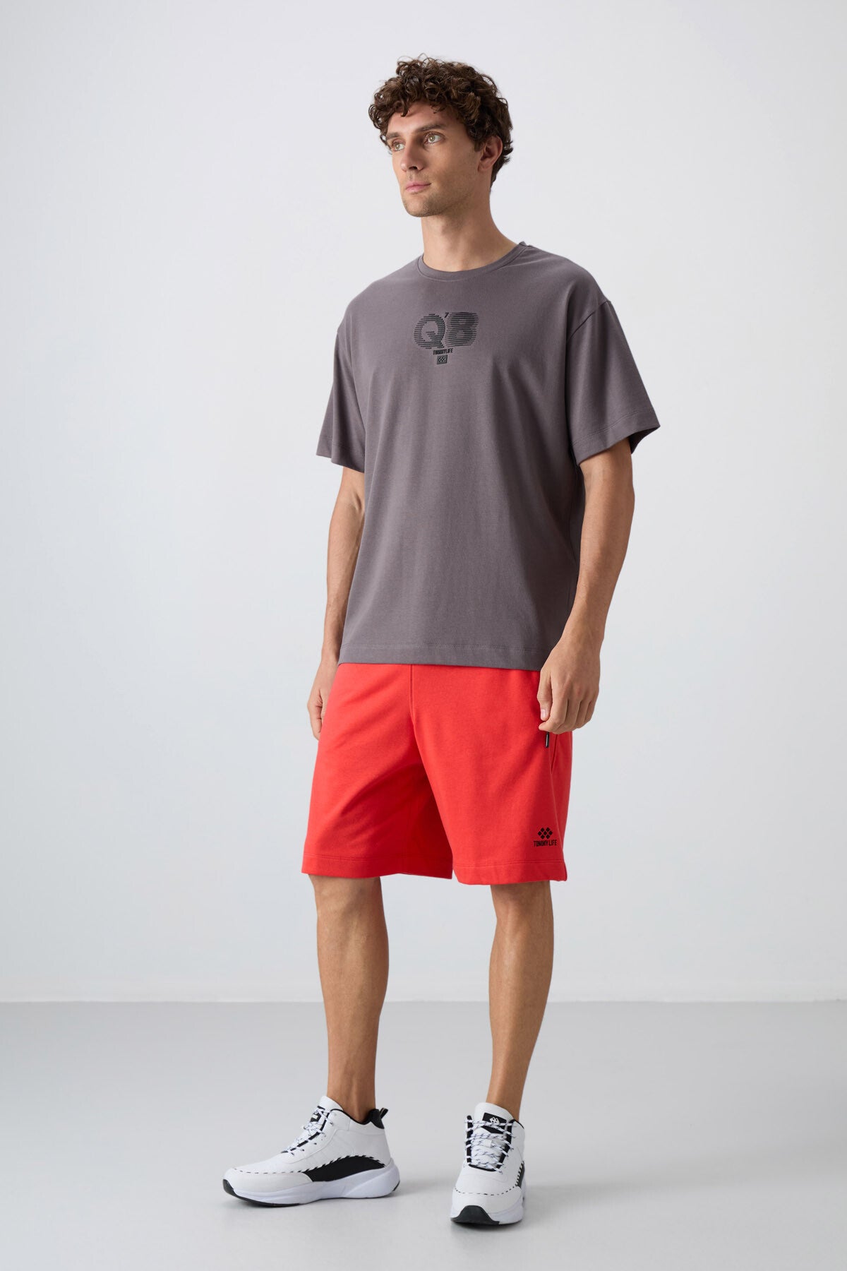 Koyu Gri Pamuklu Kalın Yumuşak Dokulu Oversize Fit Baskılı Erkek T-Shirt - 88333