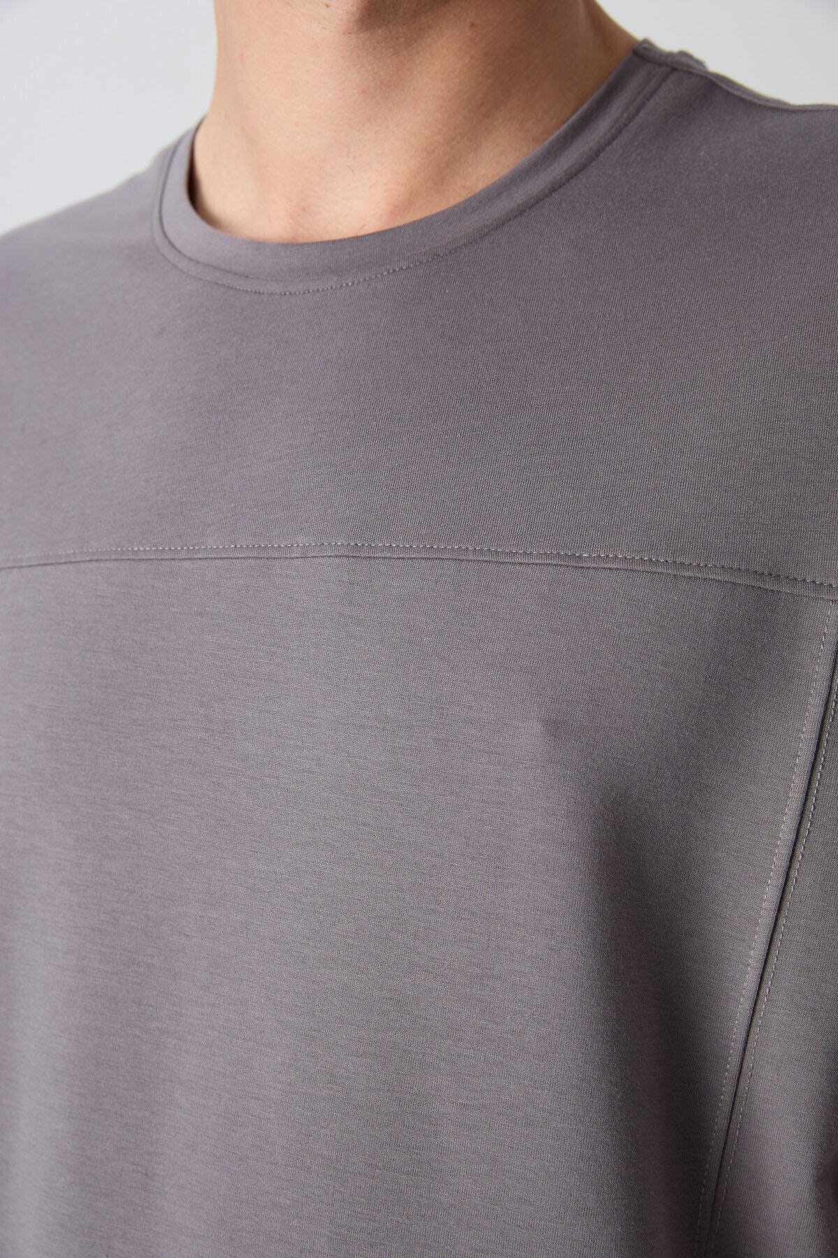 Koyu Gri Pamuklu Kalın Yumuşak Dokulu Oversize Fit Basic Erkek T-Shirt - 88349