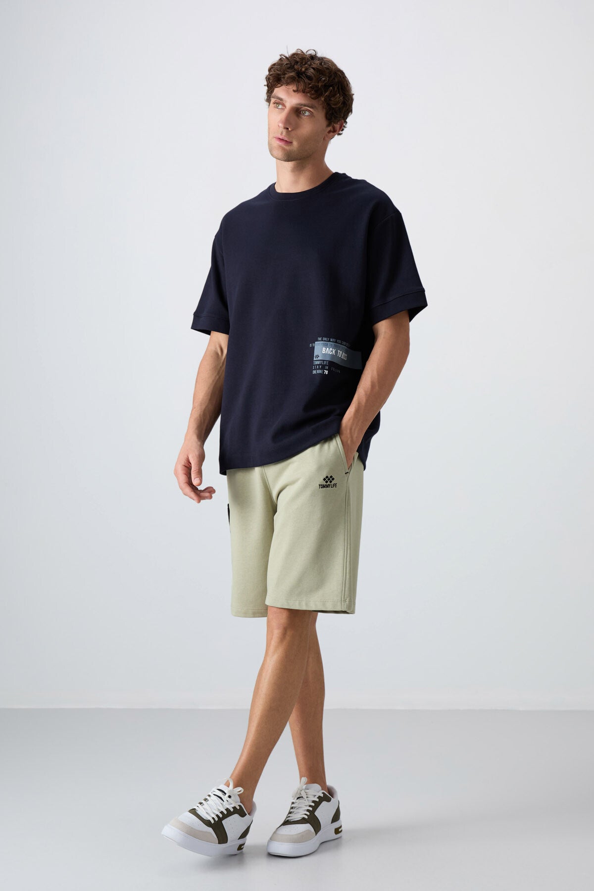 Lacivert Pamuklu Kalın Yumuşak Dokulu Oversize Fit Baskılı Erkek T-Shirt - 88322