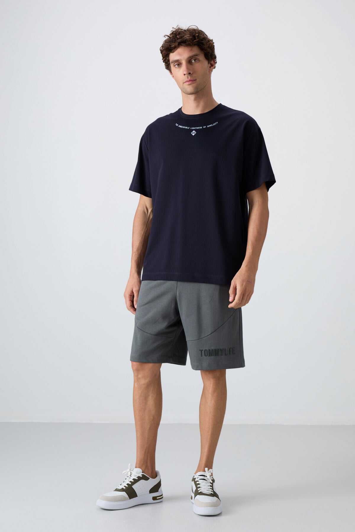 Lacivert Pamuklu Kalın Yumuşak Dokulu Oversize Fit Baskılı Erkek T-Shirt - 88343